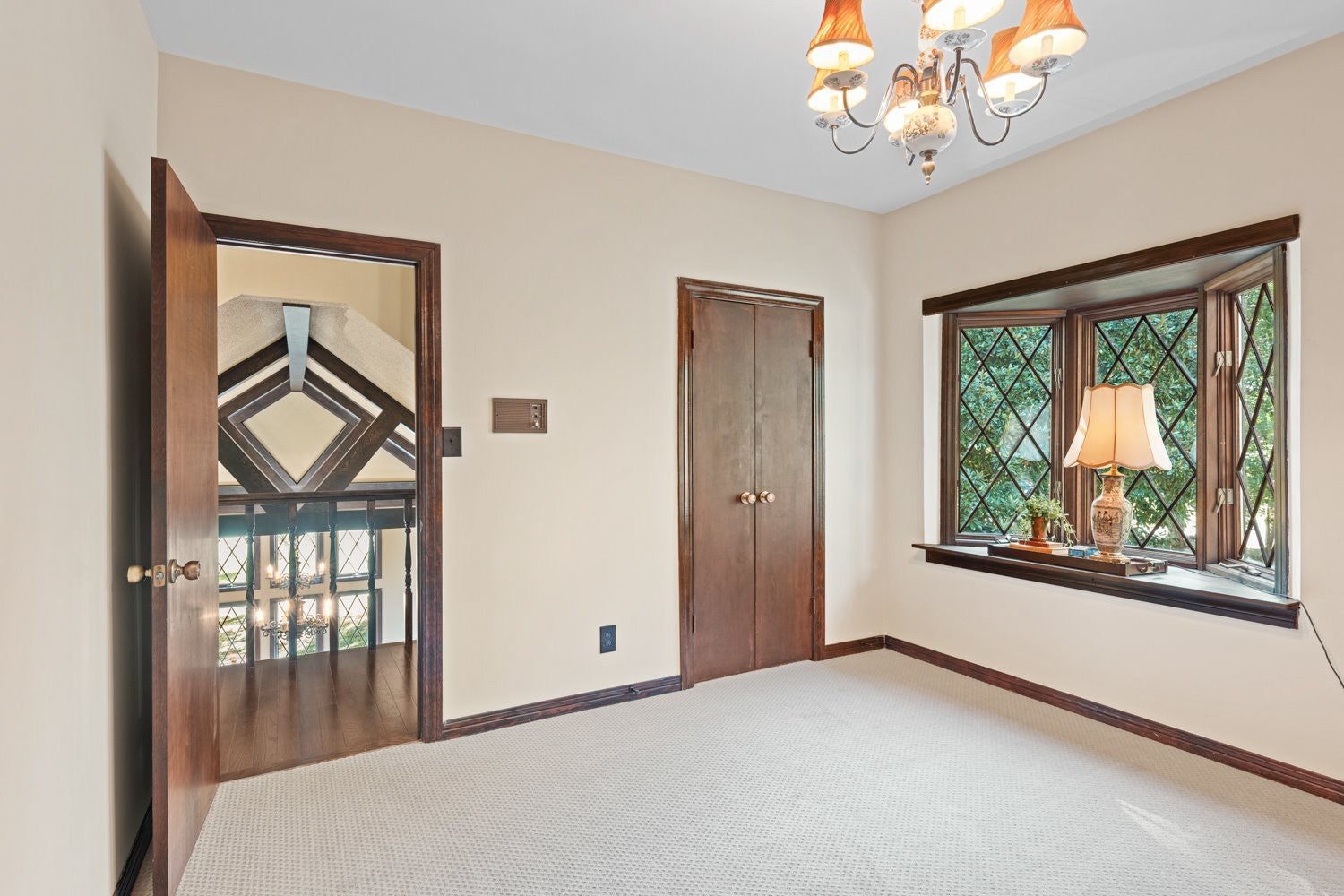 Columbia, Tennessee, 38401, United States, 4 Bedrooms Bedrooms, ,3 BathroomsBathrooms,Residential,Active,1963382