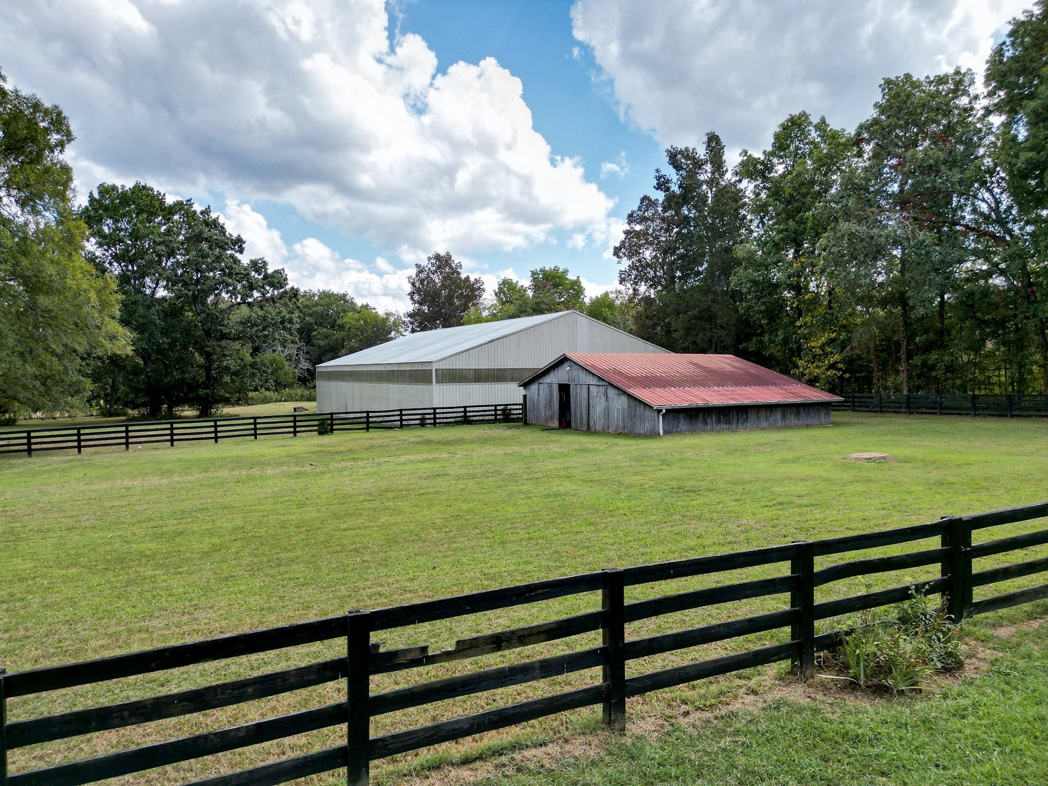 Columbia, Tennessee, 38401, United States, 3 Bedrooms Bedrooms, ,3 BathroomsBathrooms,Residential,Active,1936631