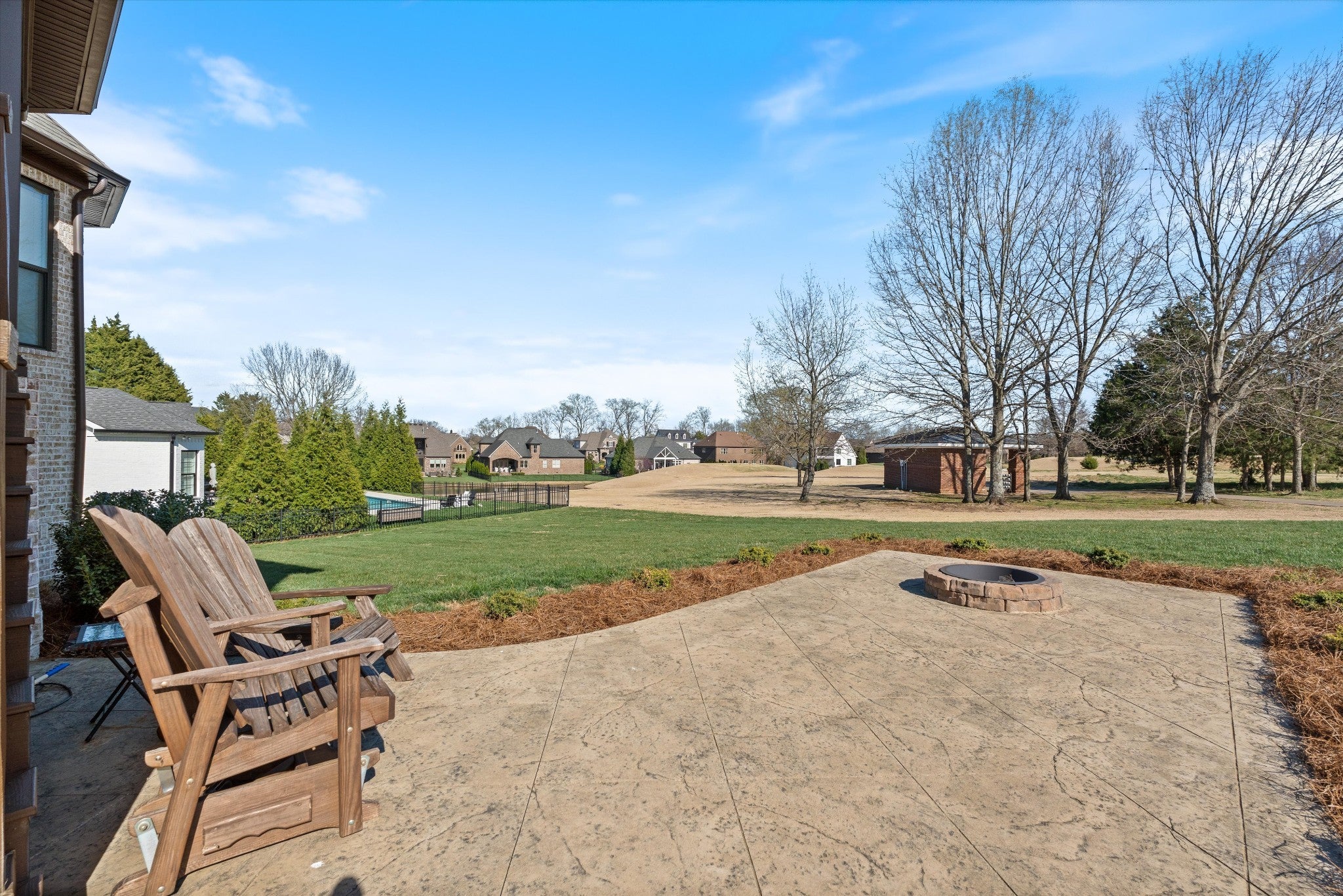 Gallatin, Tennessee, 37066, United States, 4 Bedrooms Bedrooms, ,6 BathroomsBathrooms,Residential,Active,1905350