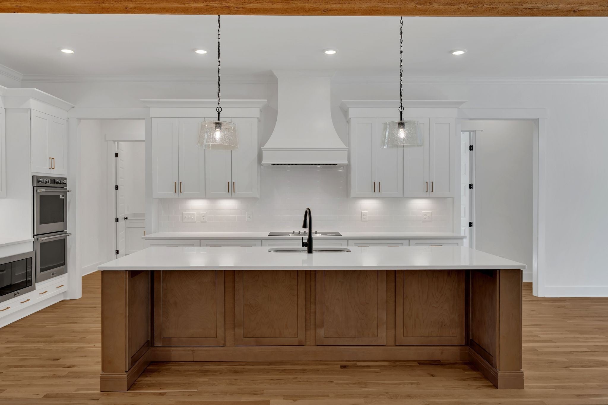 Hendersonville, Tennessee, 37075, United States, 4 Bedrooms Bedrooms, ,4 BathroomsBathrooms,Residential,Active,2011440