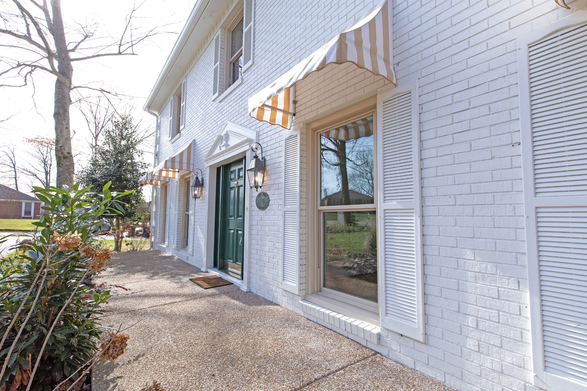 Hendersonville, Tennessee, 37075, United States, 4 Bedrooms Bedrooms, ,3 BathroomsBathrooms,Residential,Active,2014174