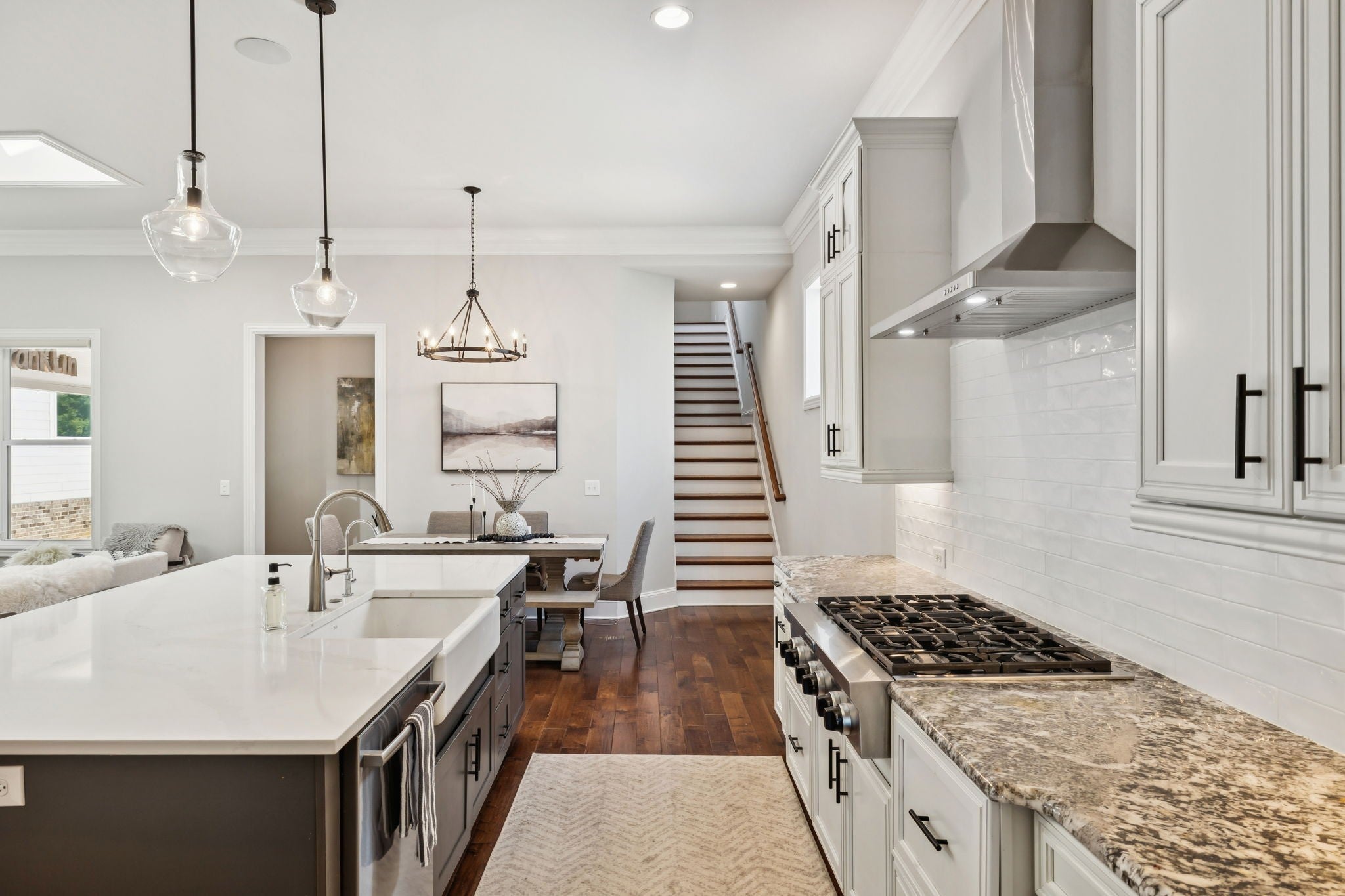 Franklin, Tennessee, 37064, United States, 3 Bedrooms Bedrooms, ,3 BathroomsBathrooms,Residential,Active,2010897