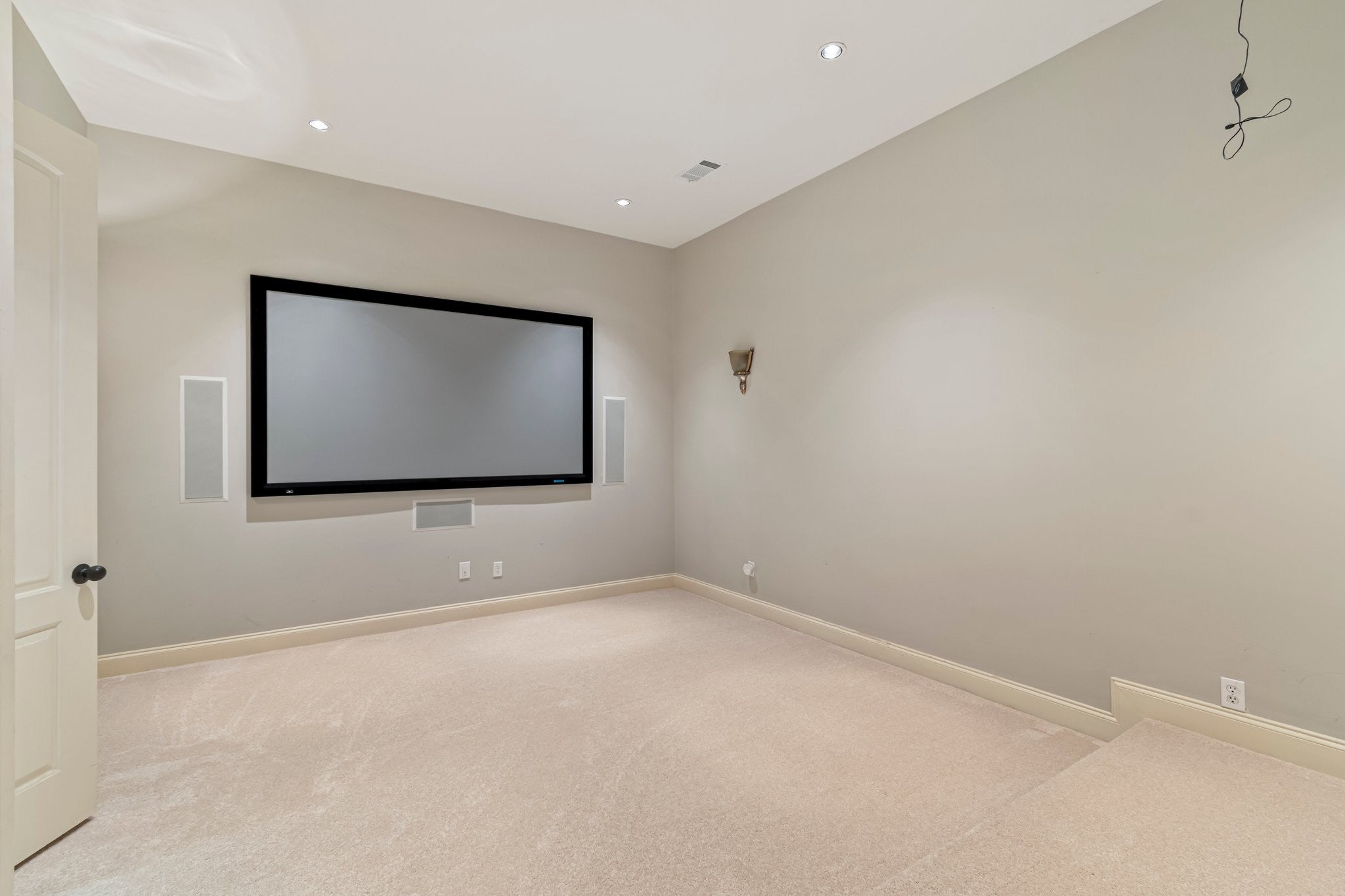 Brentwood, Tennessee, 37027, United States, 5 Bedrooms Bedrooms, ,6 BathroomsBathrooms,Residential,Active,1985582