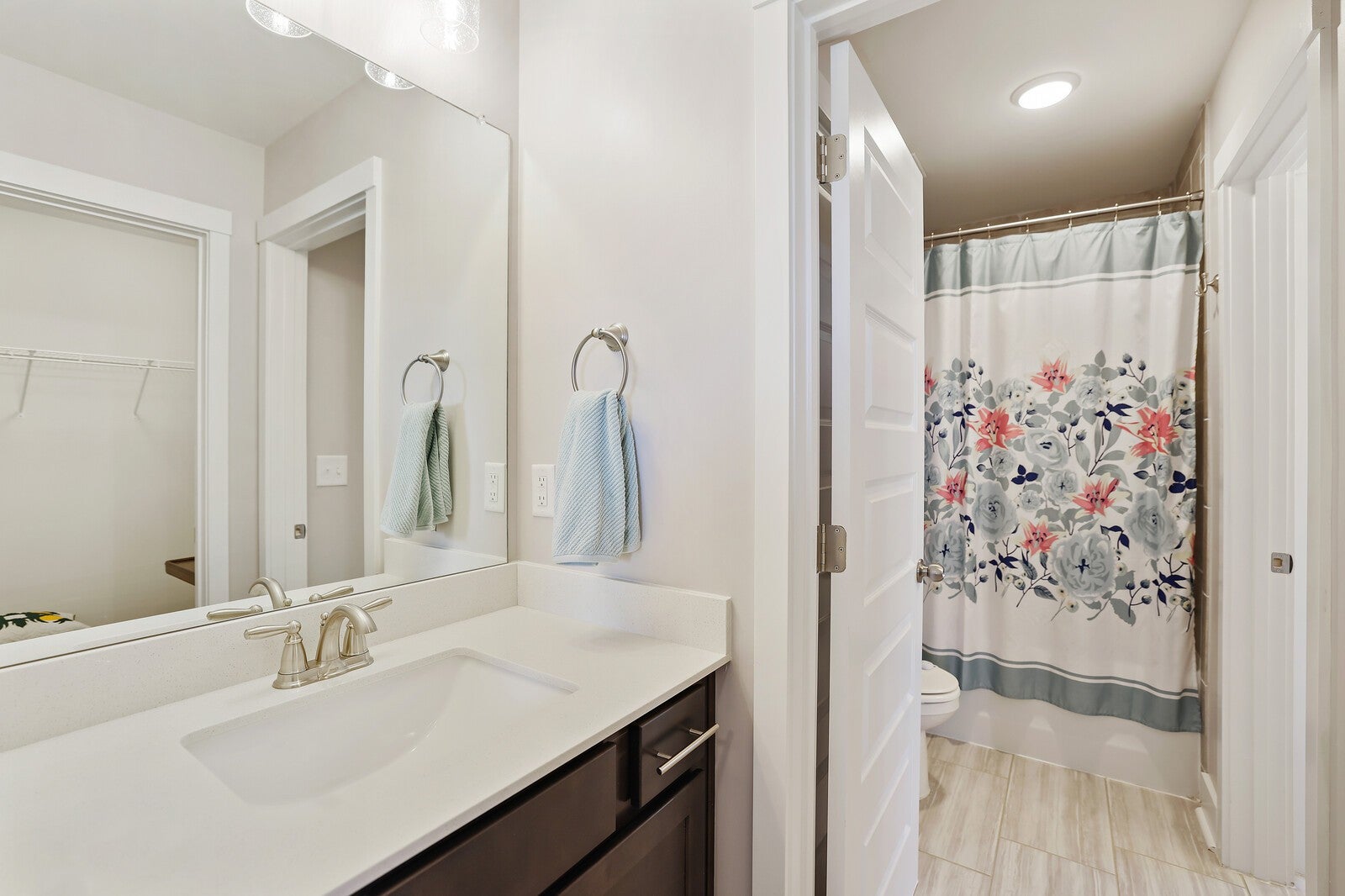 Spring Hill, Tennessee, 37174, United States, 5 Bedrooms Bedrooms, ,5 BathroomsBathrooms,Residential,Active,1790153