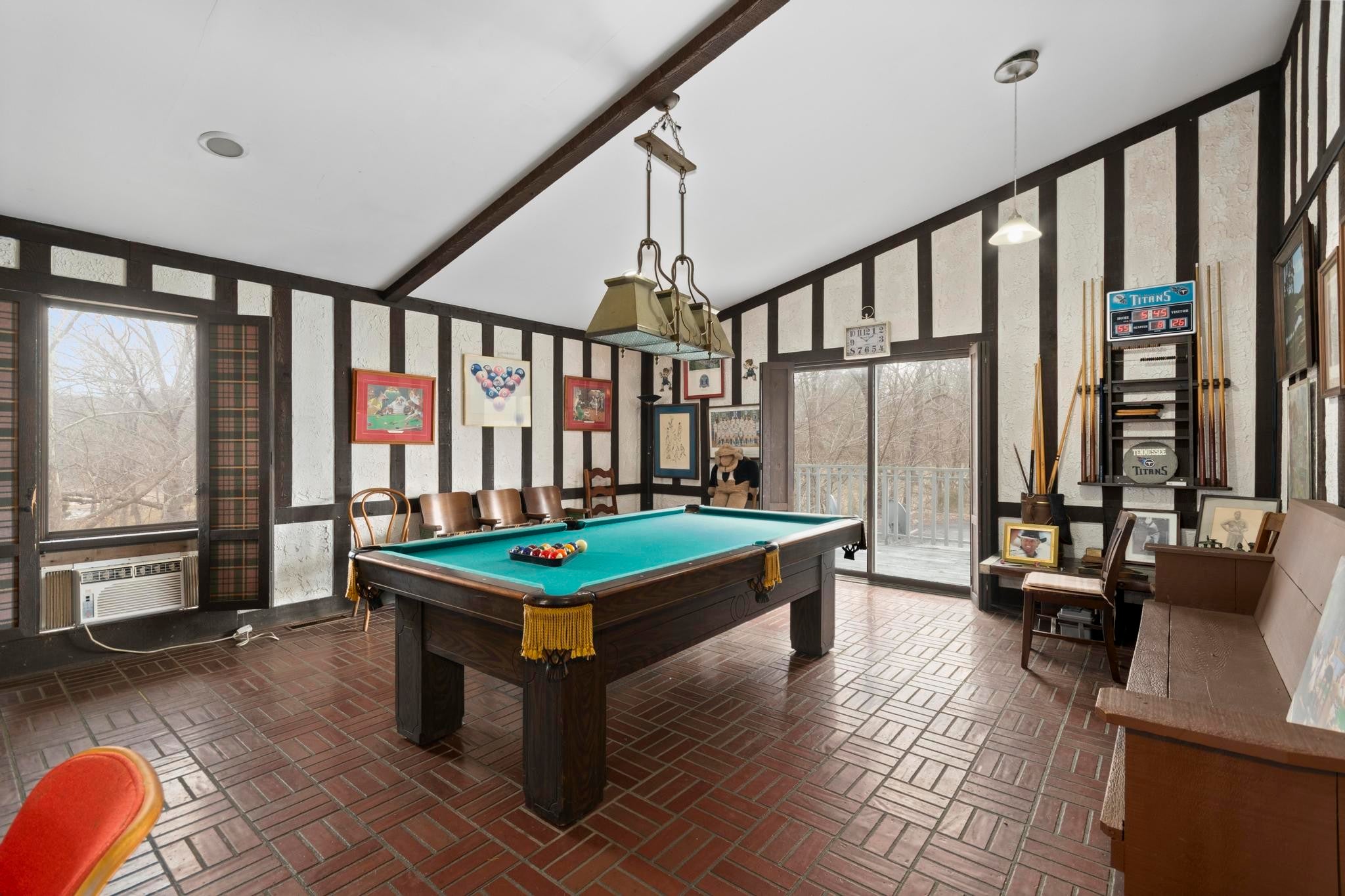 Cadiz, Kentucky, 42211, United States, 8 Bedrooms Bedrooms, ,9 BathroomsBathrooms,Residential,Active,1764487