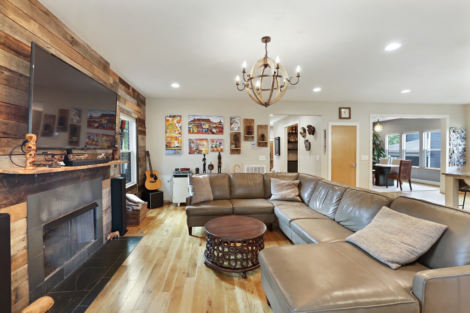 Nashville, Tennessee, 37206, United States, 4 Bedrooms Bedrooms, ,3 BathroomsBathrooms,Residential,Active,1969649