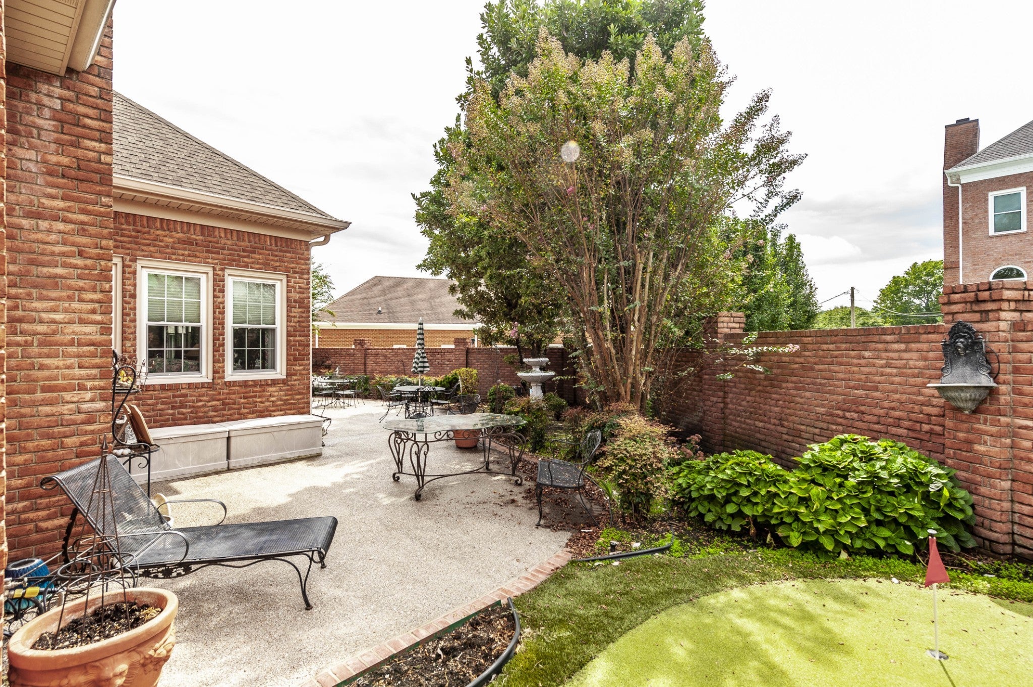 Hendersonville, Tennessee, 37075, United States, 4 Bedrooms Bedrooms, ,4 BathroomsBathrooms,Residential,Active,2003550