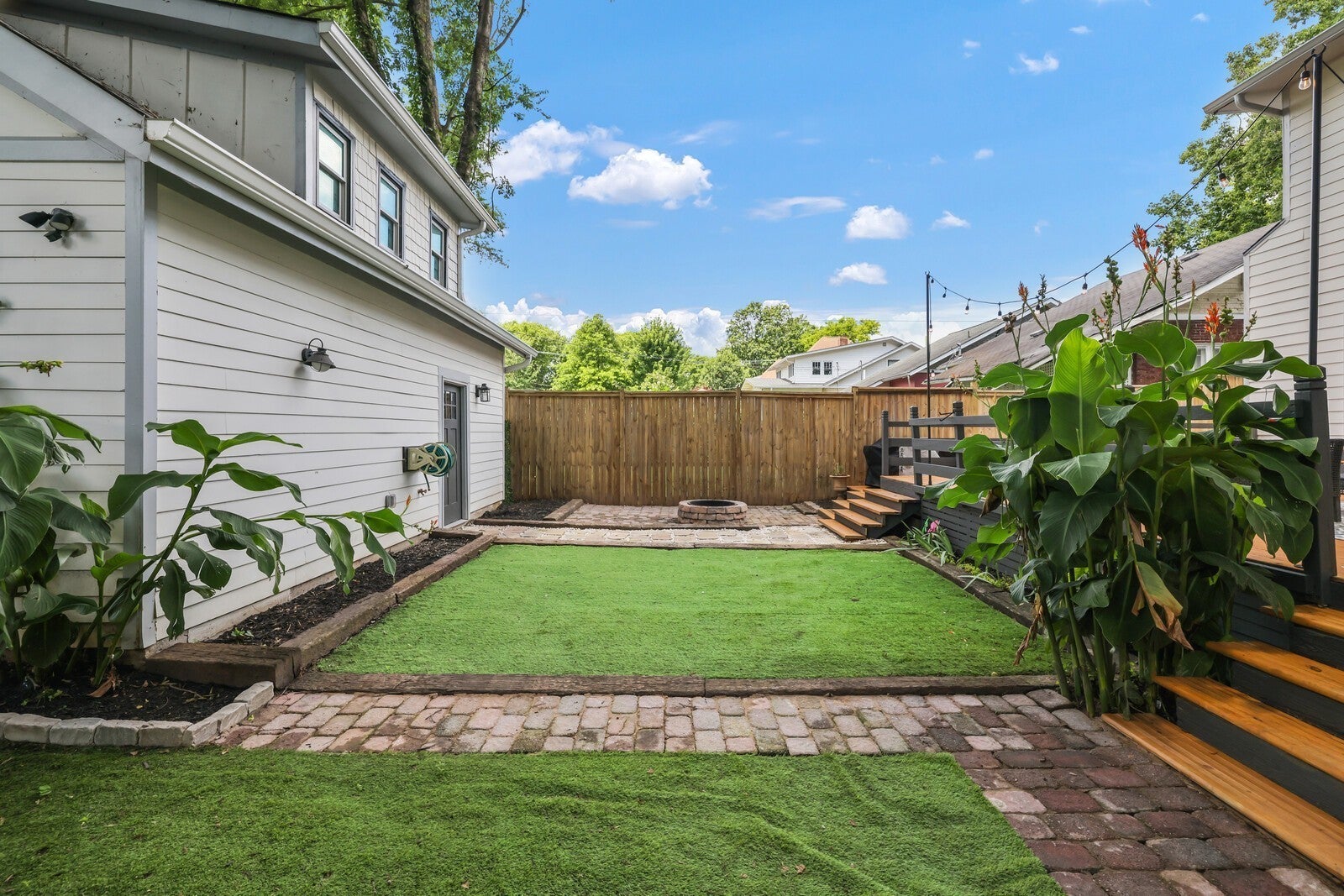 Nashville, Tennessee, 37206, United States, 4 Bedrooms Bedrooms, ,4 BathroomsBathrooms,Residential,Active,2007628