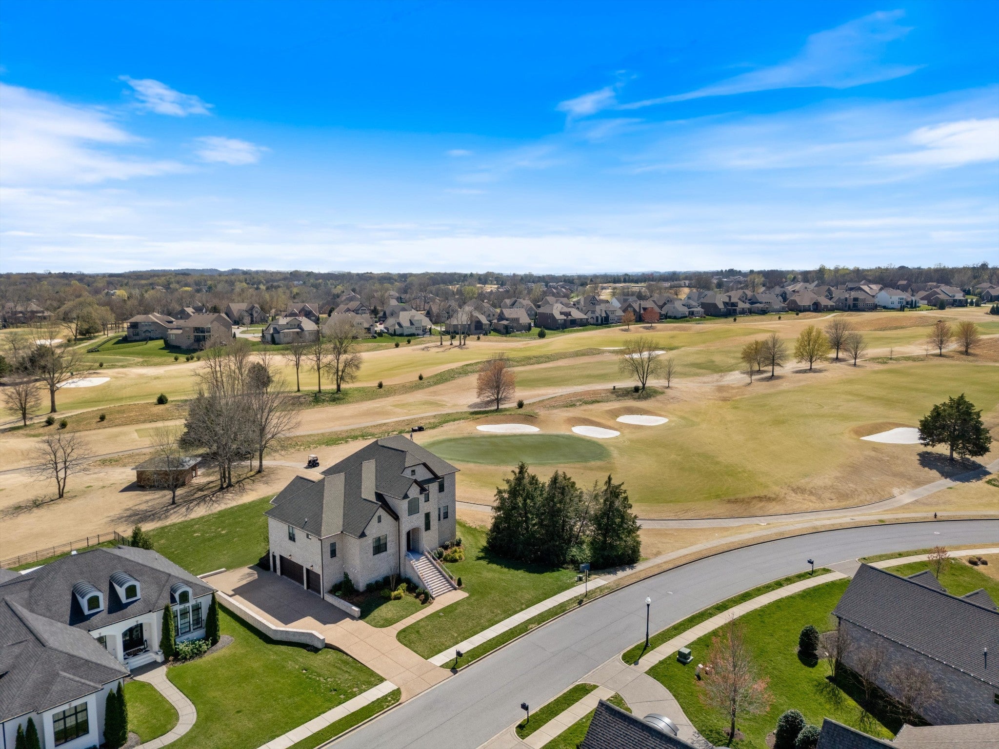 Gallatin, Tennessee, 37066, United States, 4 Bedrooms Bedrooms, ,6 BathroomsBathrooms,Residential,Active,1905350