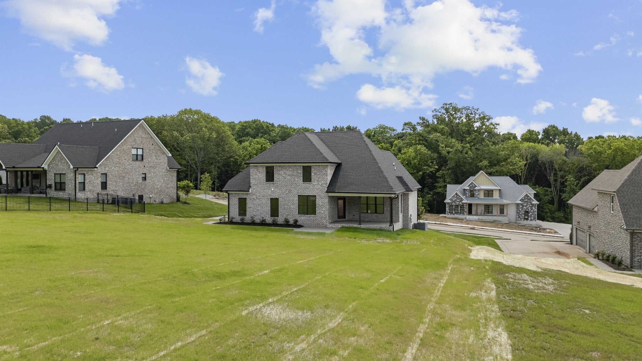 Lebanon, Tennessee, 37087, United States, 5 Bedrooms Bedrooms, ,4 BathroomsBathrooms,Residential,Active,1839726