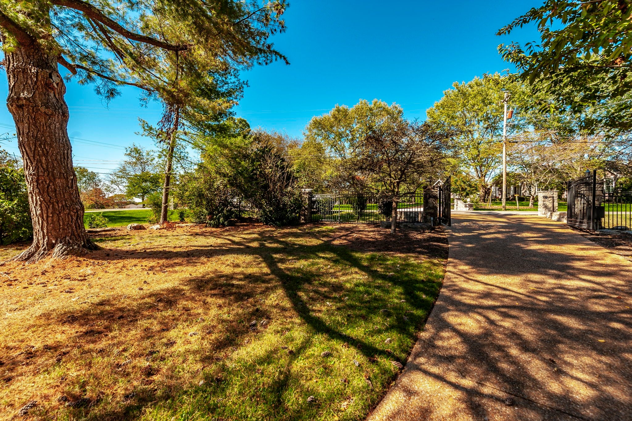 Hendersonville, Tennessee, 37075, United States, 4 Bedrooms Bedrooms, ,4 BathroomsBathrooms,Residential,Active,1959950