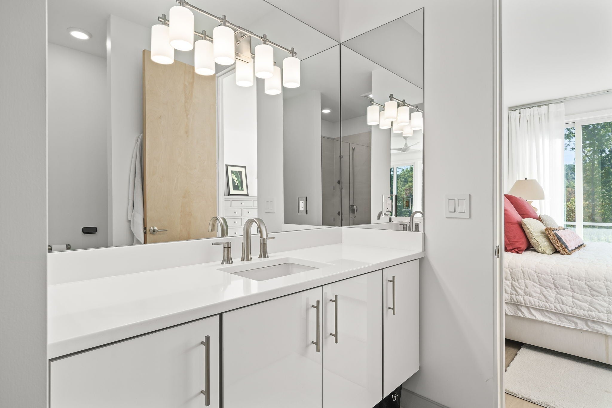 Crawford, Tennessee, 38554, United States, 3 Bedrooms Bedrooms, ,4 BathroomsBathrooms,Residential,Active,2007956