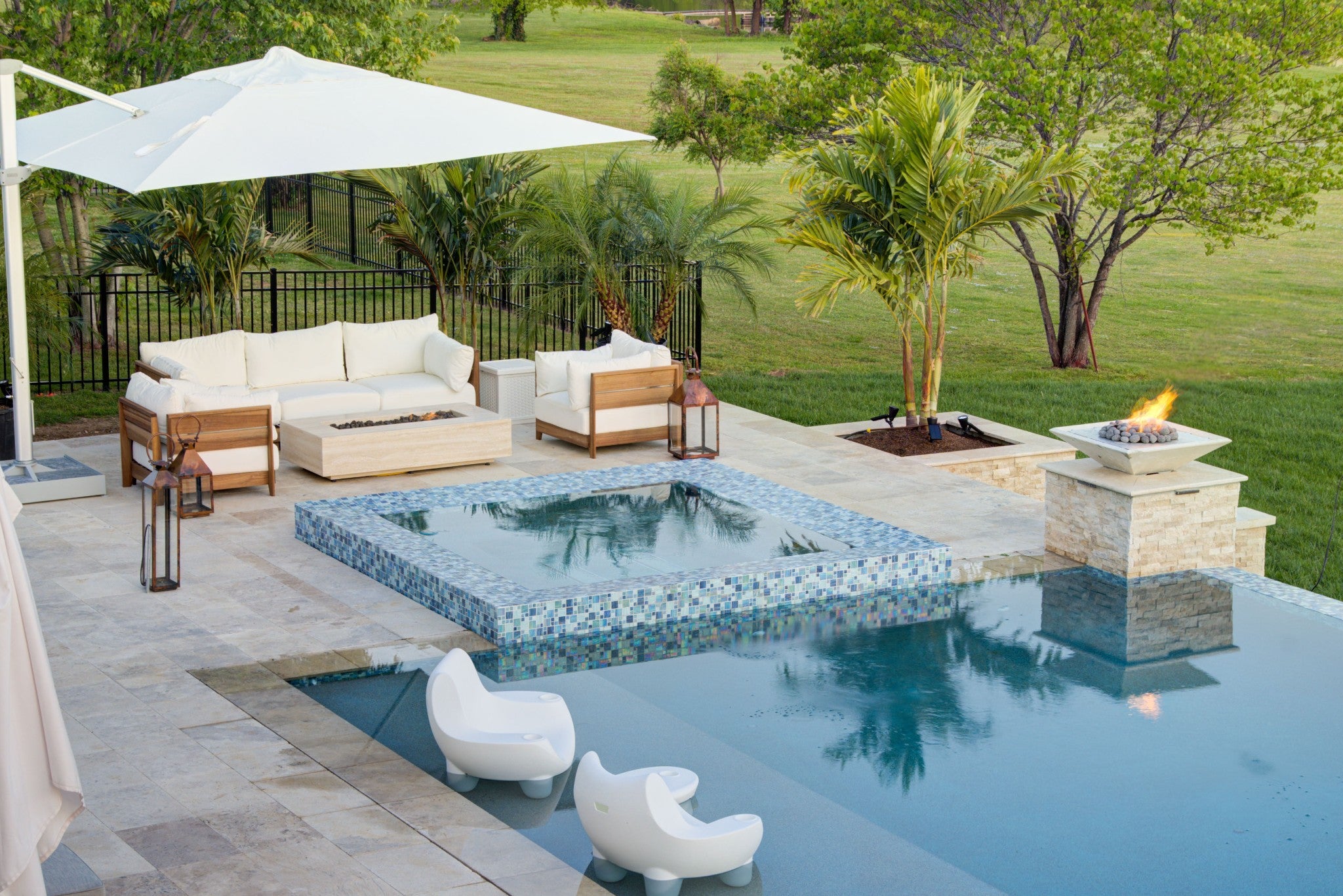 Gallatin, Tennessee, 37066, United States, 4 Bedrooms Bedrooms, ,5 BathroomsBathrooms,Residential,Active,1986918