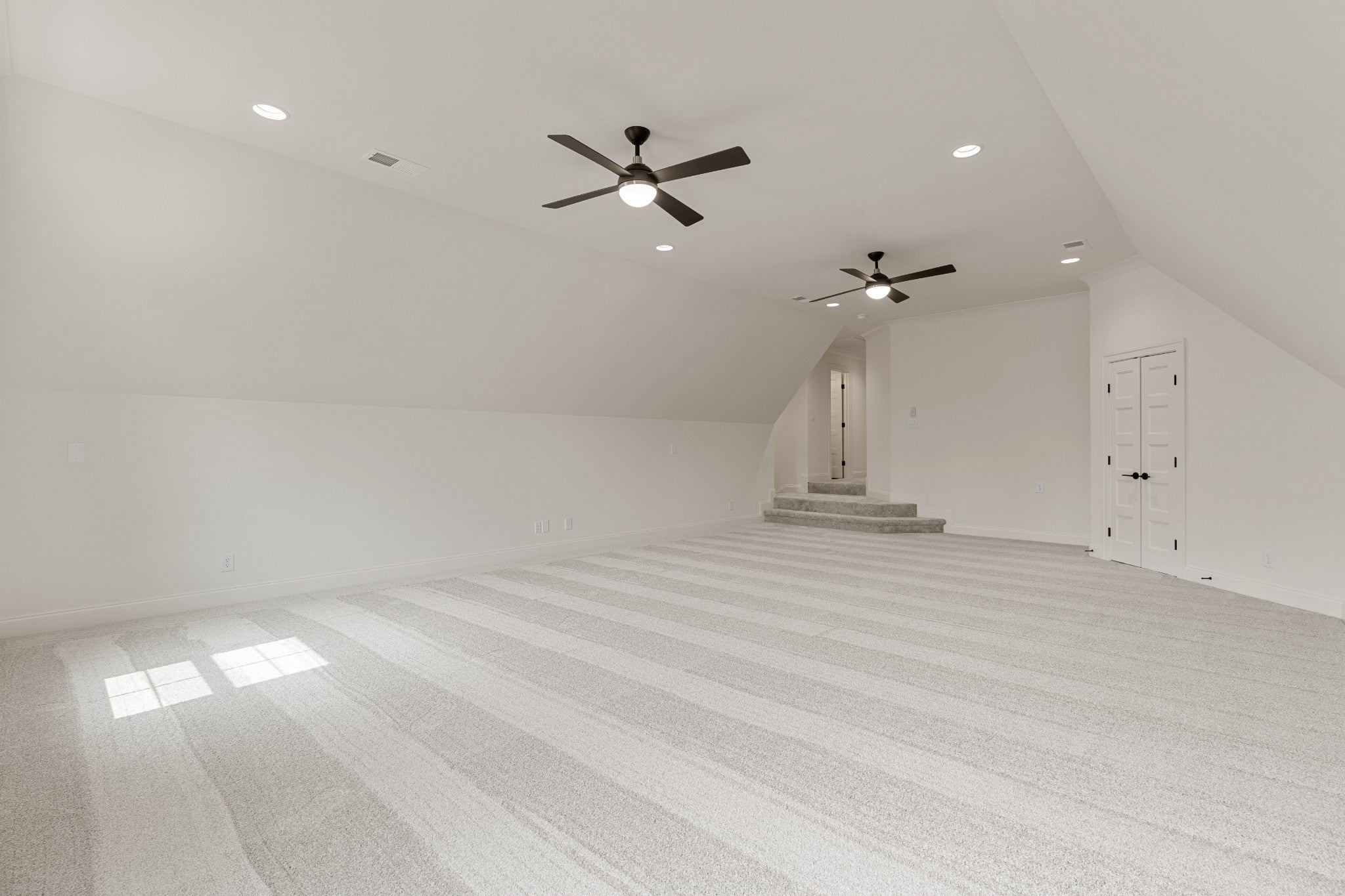 Lebanon, Tennessee, 37087, United States, 5 Bedrooms Bedrooms, ,4 BathroomsBathrooms,Residential,Active,1839726
