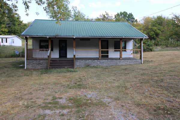 1327 WEBB RD, LEWISBURG, TN 37091 - Image 1