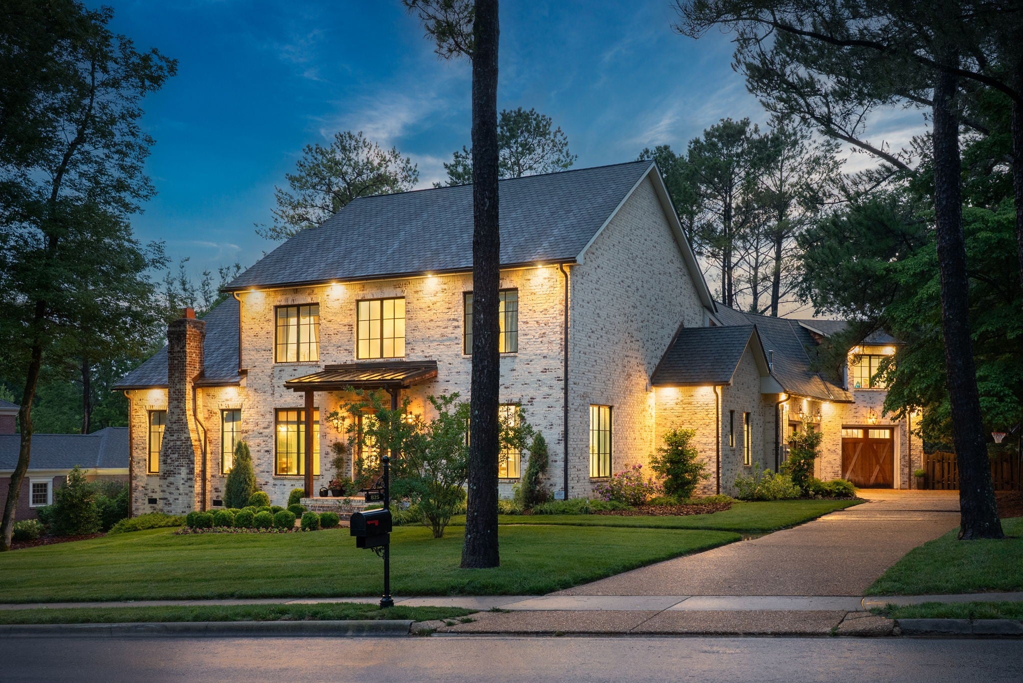 Clarksville, Tennessee, 37043, United States, 7 Bedrooms Bedrooms, ,4 BathroomsBathrooms,Residential,Active,1994960