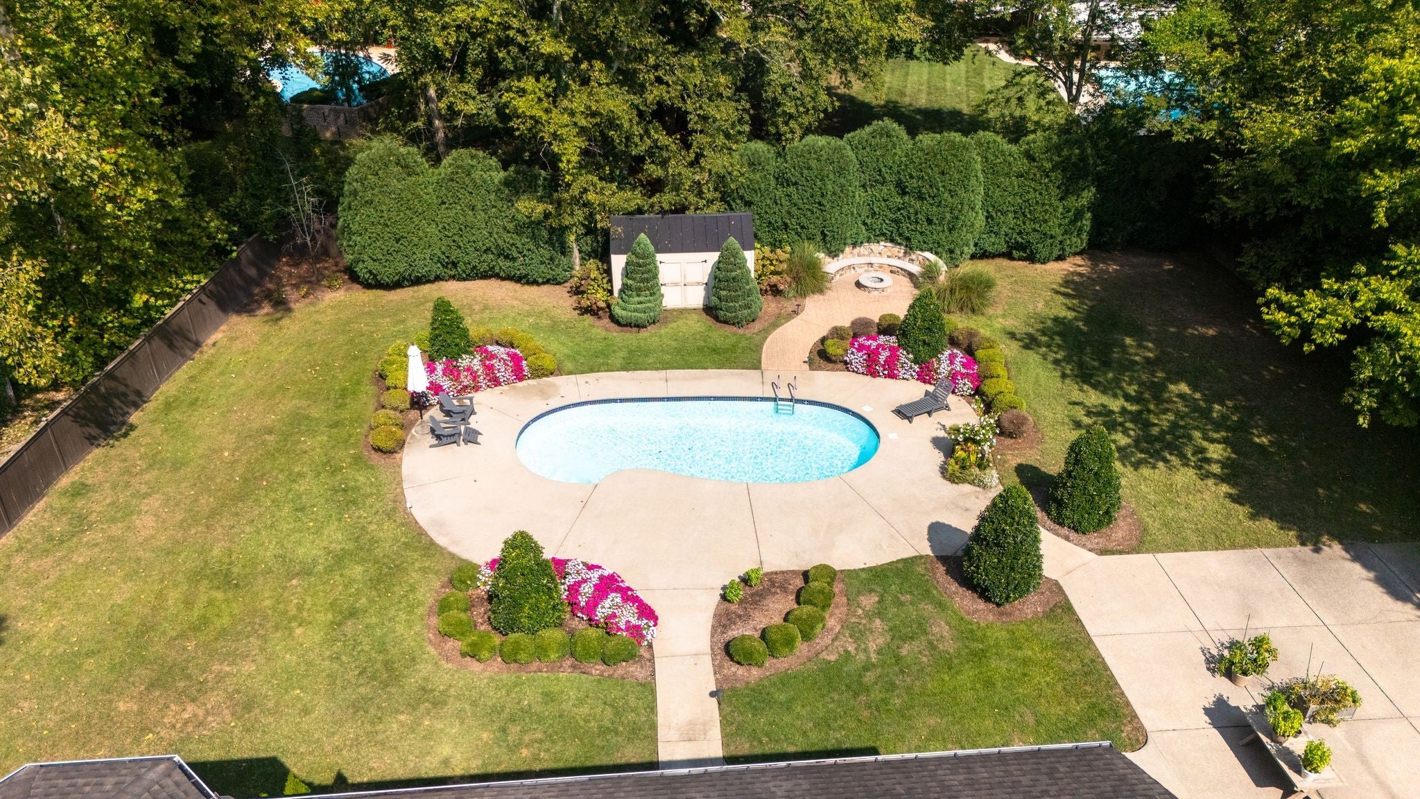 Nashville, Tennessee, 37221, United States, 4 Bedrooms Bedrooms, ,3 BathroomsBathrooms,Residential,Active,1967104