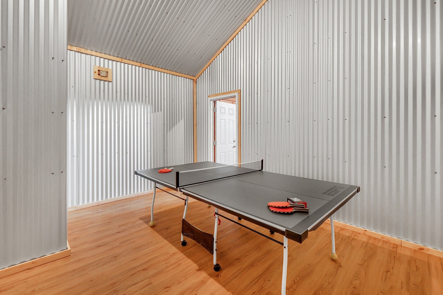 Cross Plains, Tennessee, 37049, United States, 4 Bedrooms Bedrooms, ,3 BathroomsBathrooms,Residential,Active,1929704