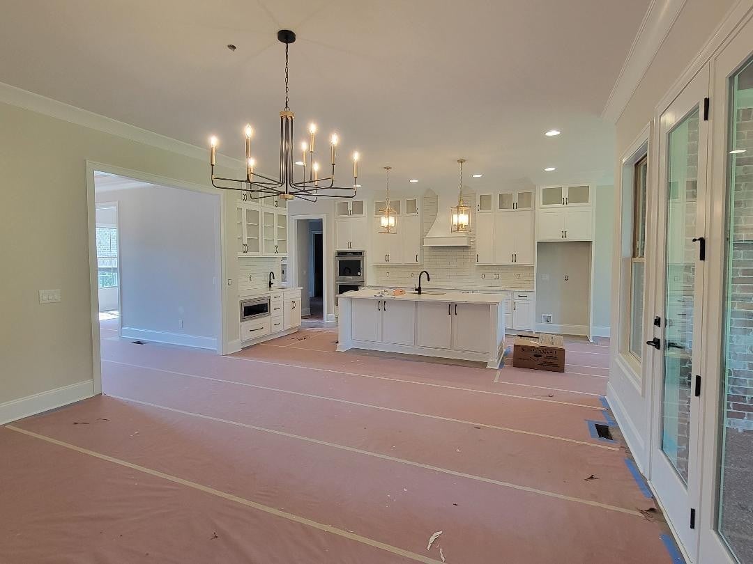 Nolensville, Tennessee, 37135, United States, 5 Bedrooms Bedrooms, ,6 BathroomsBathrooms,Residential,Active,1905109