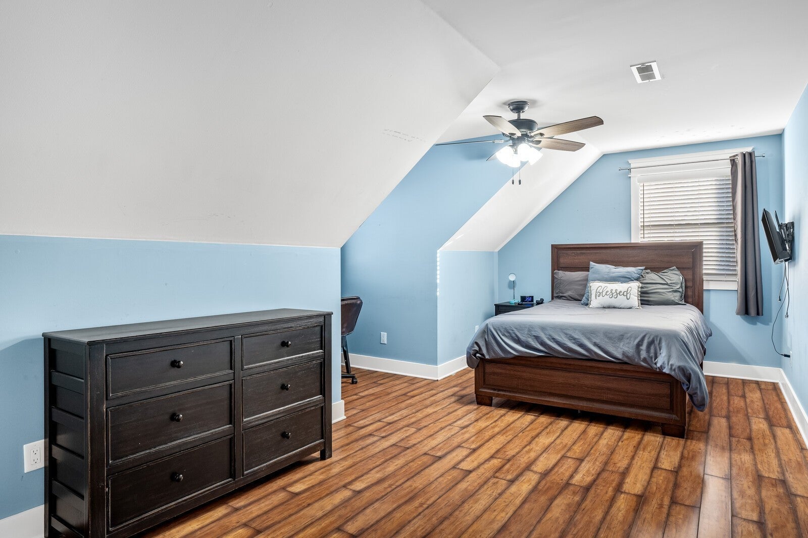 Mount Juliet, Tennessee, 37122, United States, 5 Bedrooms Bedrooms, ,5 BathroomsBathrooms,Residential,Active,1973649