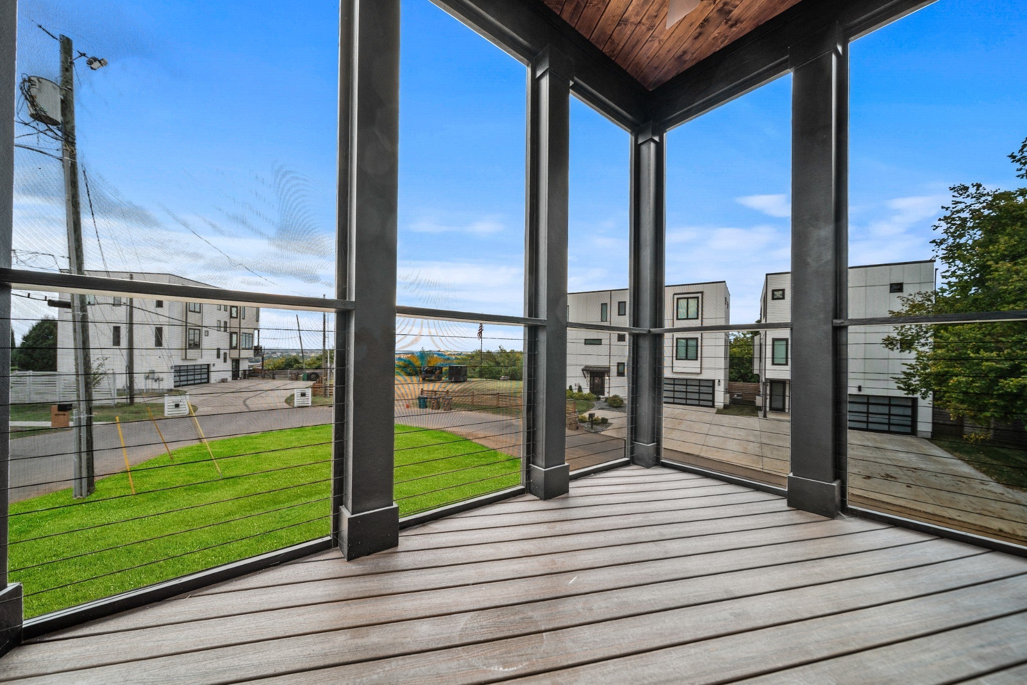 Nashville, Tennessee, 37209, United States, 4 Bedrooms Bedrooms, ,5 BathroomsBathrooms,Residential,Active,2007985