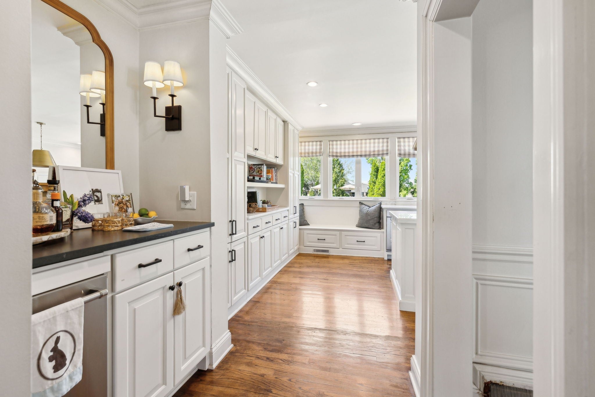 Hendersonville, Tennessee, 37075, United States, 4 Bedrooms Bedrooms, ,4 BathroomsBathrooms,Residential,Active,1889035