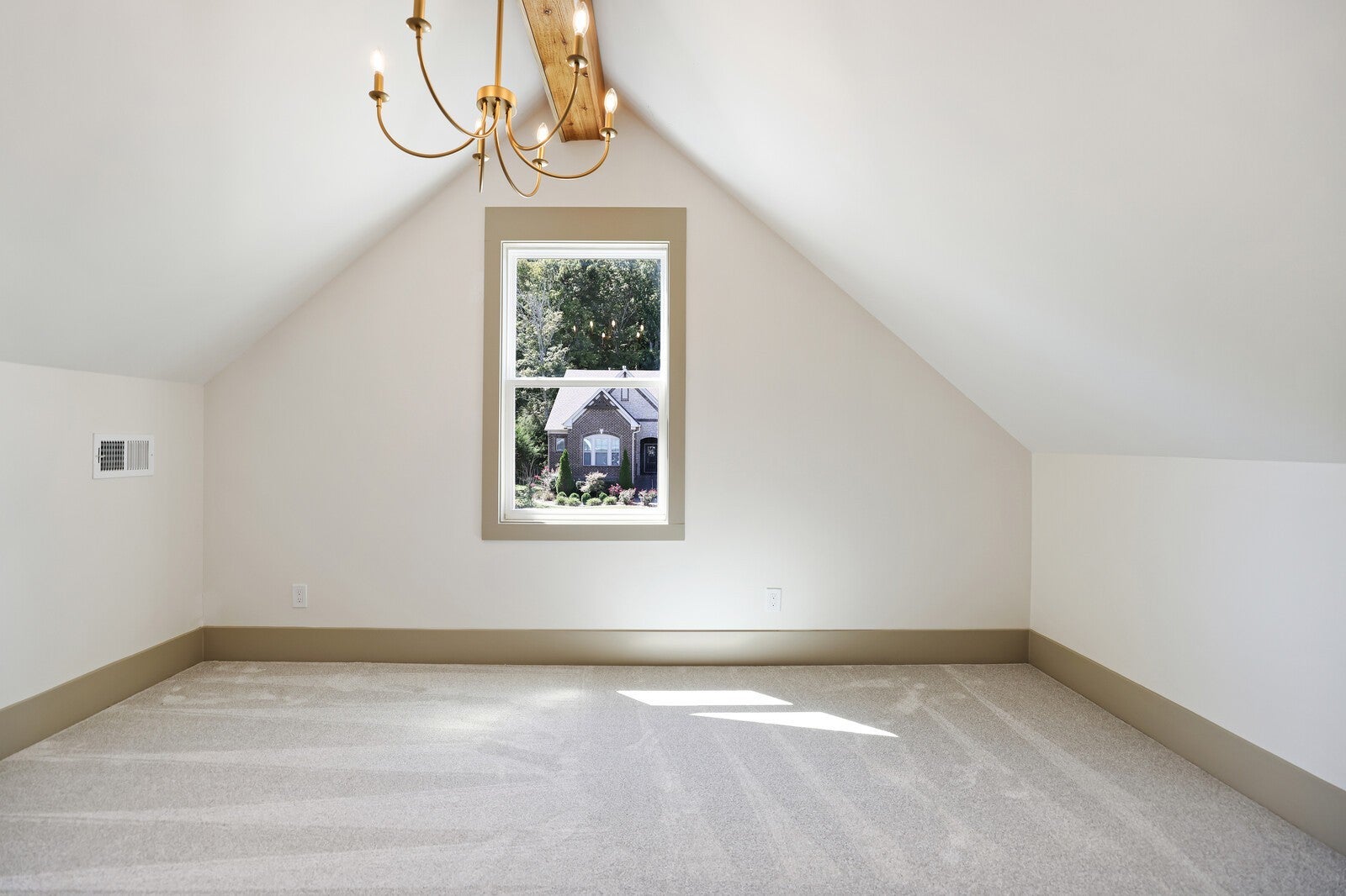 Lebanon, Tennessee, 37087, United States, 5 Bedrooms Bedrooms, ,6 BathroomsBathrooms,Residential,Active,2001060