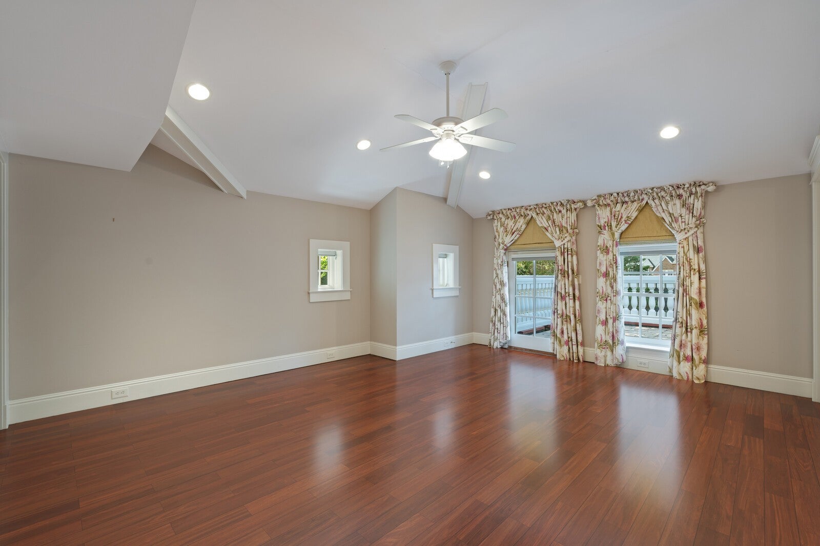 Nashville, Tennessee, 37205, United States, 5 Bedrooms Bedrooms, ,7 BathroomsBathrooms,Residential,Active,1965991