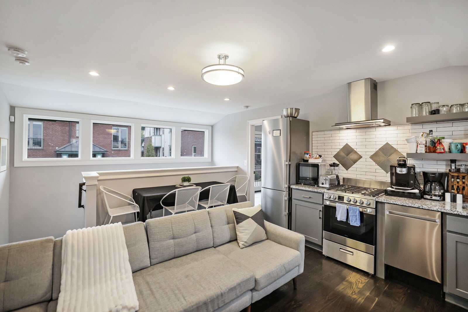 Nashville, Tennessee, 37206, United States, 7 Bedrooms Bedrooms, ,8 BathroomsBathrooms,Residential,Active,2006799