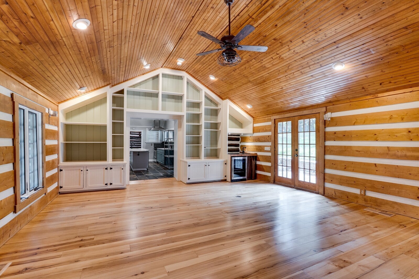 Brentwood, Tennessee, 37027, United States, 3 Bedrooms Bedrooms, ,3 BathroomsBathrooms,Residential,Active,1967284