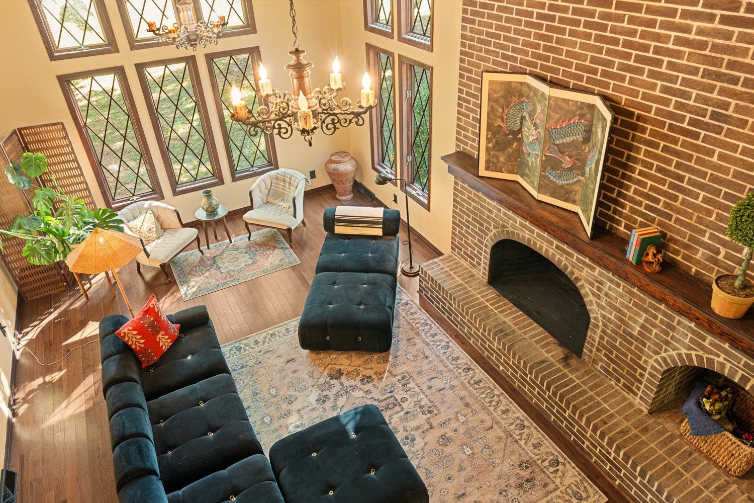 Columbia, Tennessee, 38401, United States, 4 Bedrooms Bedrooms, ,3 BathroomsBathrooms,Residential,Active,1963382