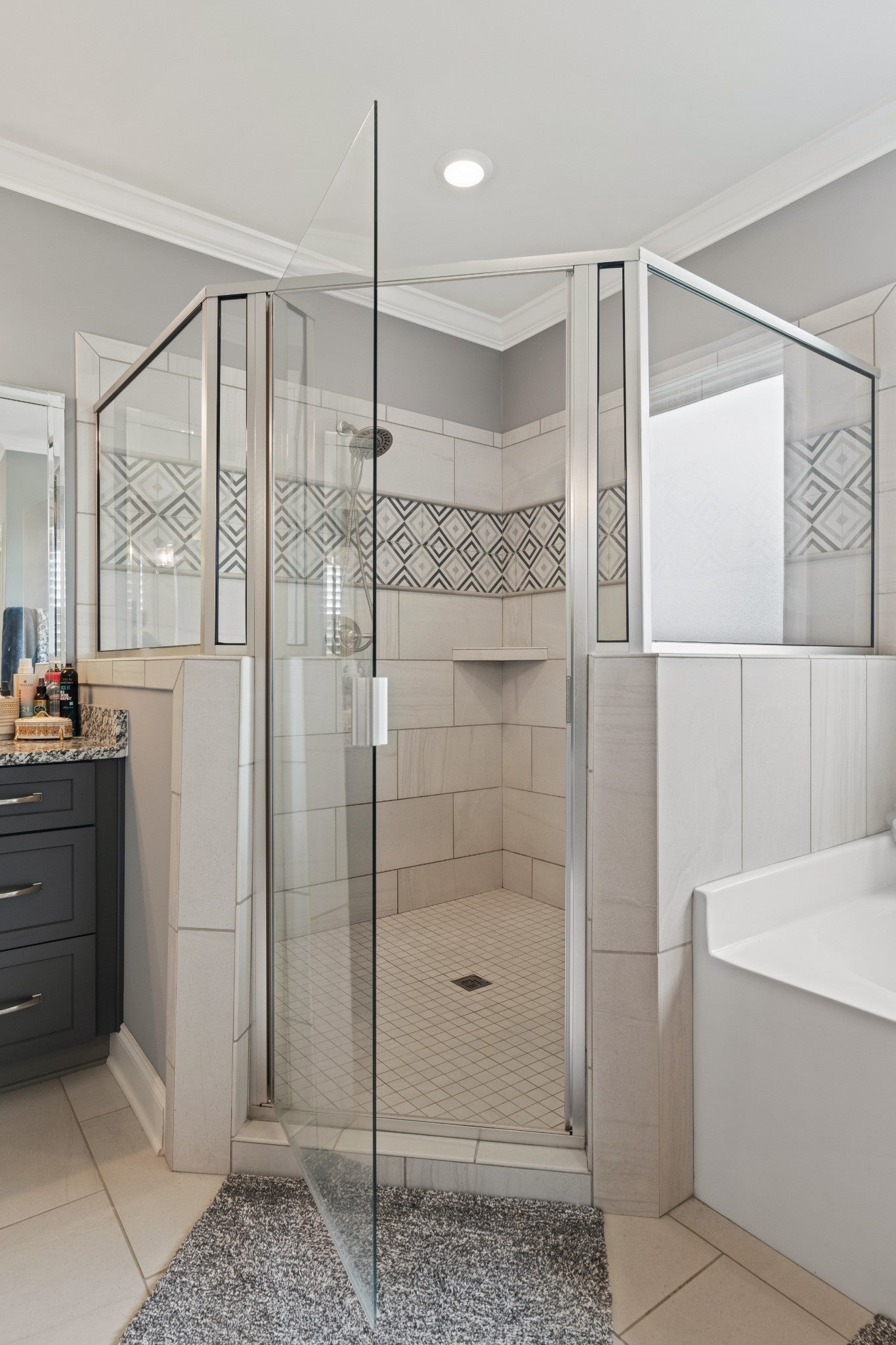 Lebanon, Tennessee, 37087, United States, 4 Bedrooms Bedrooms, ,3 BathroomsBathrooms,Residential,Contingent,2007216