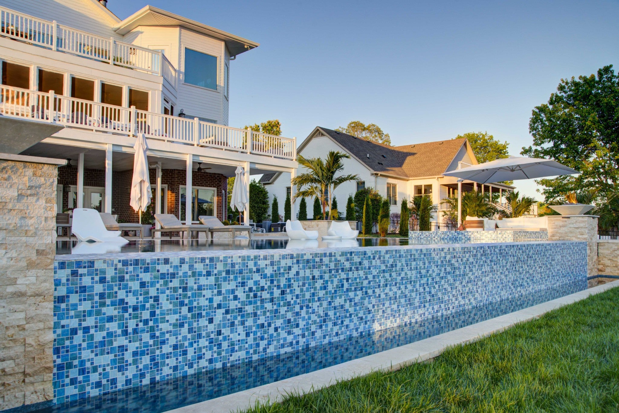 Gallatin, Tennessee, 37066, United States, 4 Bedrooms Bedrooms, ,5 BathroomsBathrooms,Residential,Active,1986918