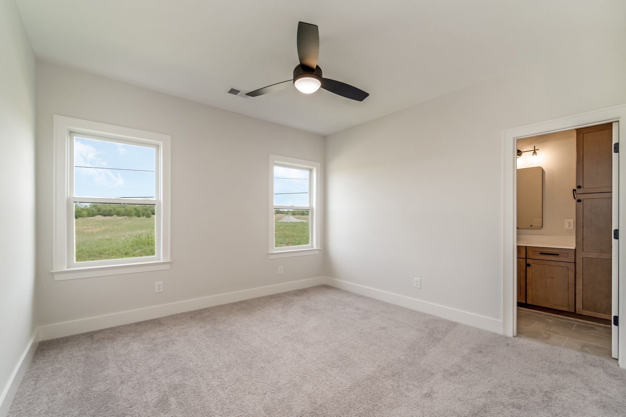 Franklin, Tennessee, 37064, United States, 5 Bedrooms Bedrooms, ,6 BathroomsBathrooms,Residential,Active,2007106