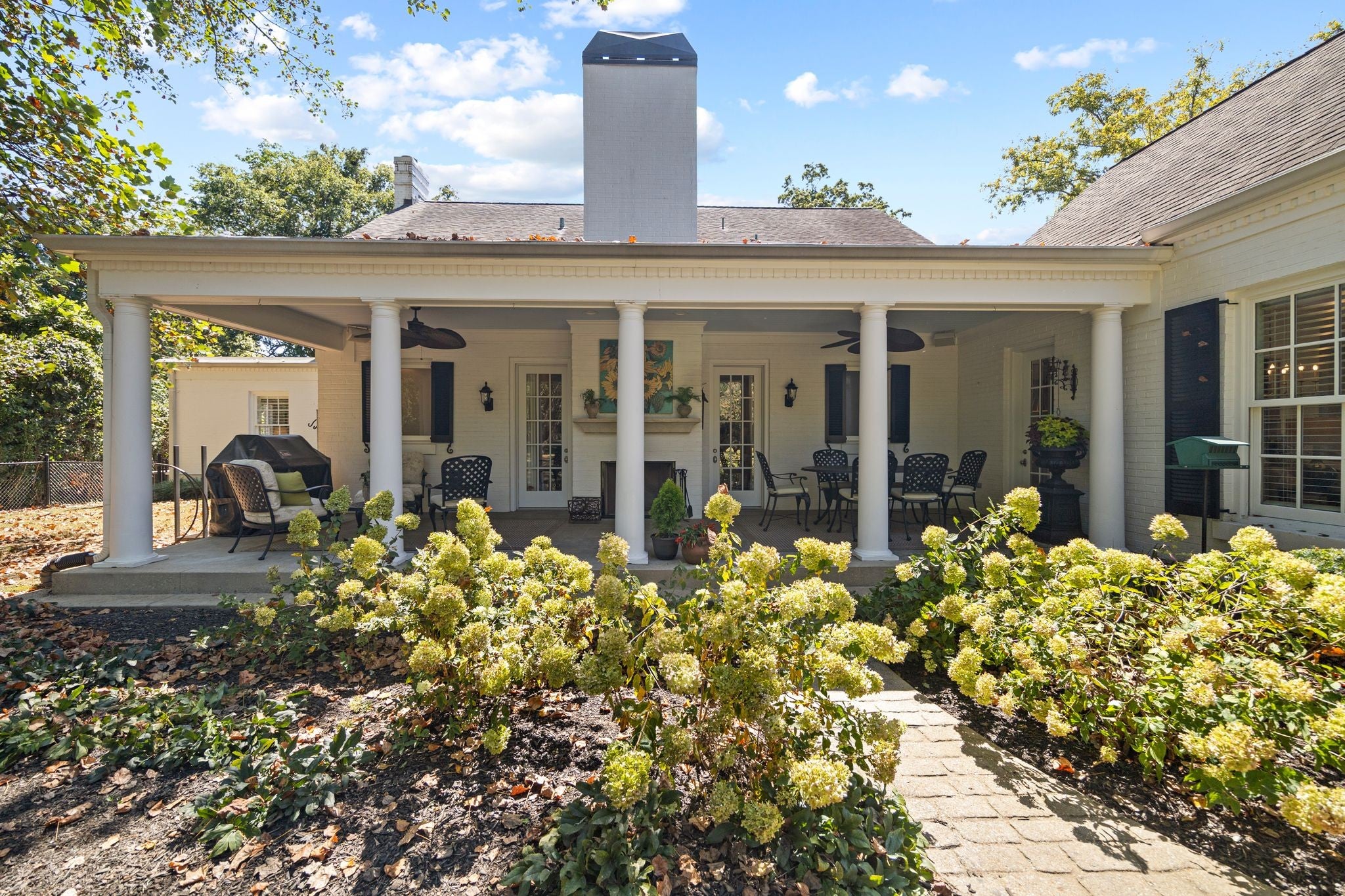 Columbia, Tennessee, 38401, United States, 4 Bedrooms Bedrooms, ,6 BathroomsBathrooms,Residential,Active,1944070