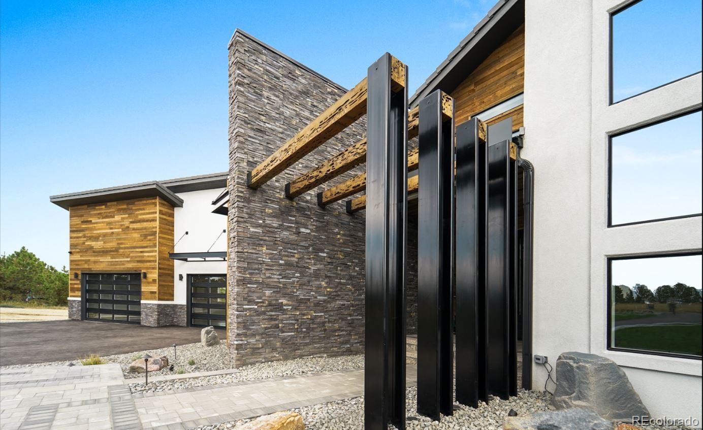 Colorado Springs, Colorado, 80908, United States, 5 Bedrooms Bedrooms, ,6 BathroomsBathrooms,Residential,Active,1992271