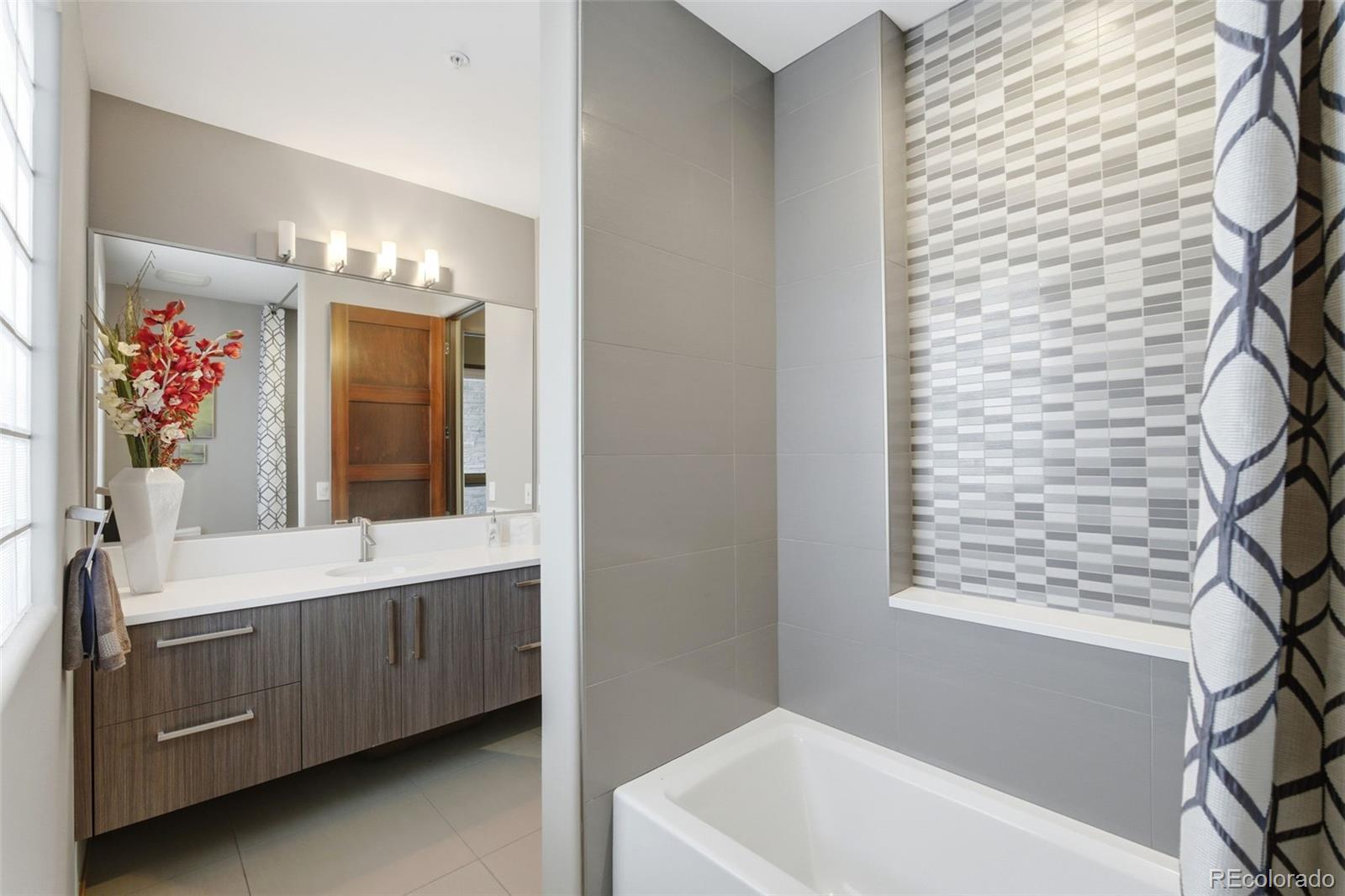 Castle Rock, Colorado, 80109, United States, 5 Bedrooms Bedrooms, ,6 BathroomsBathrooms,Residential,Active,2015824