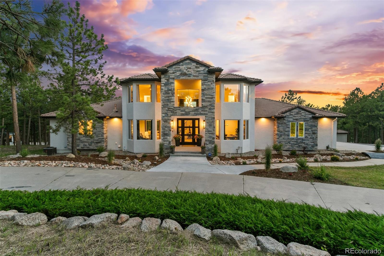 Monument, Colorado, 80132, United States, 6 Bedrooms Bedrooms, ,8 BathroomsBathrooms,Residential,Active,1889011