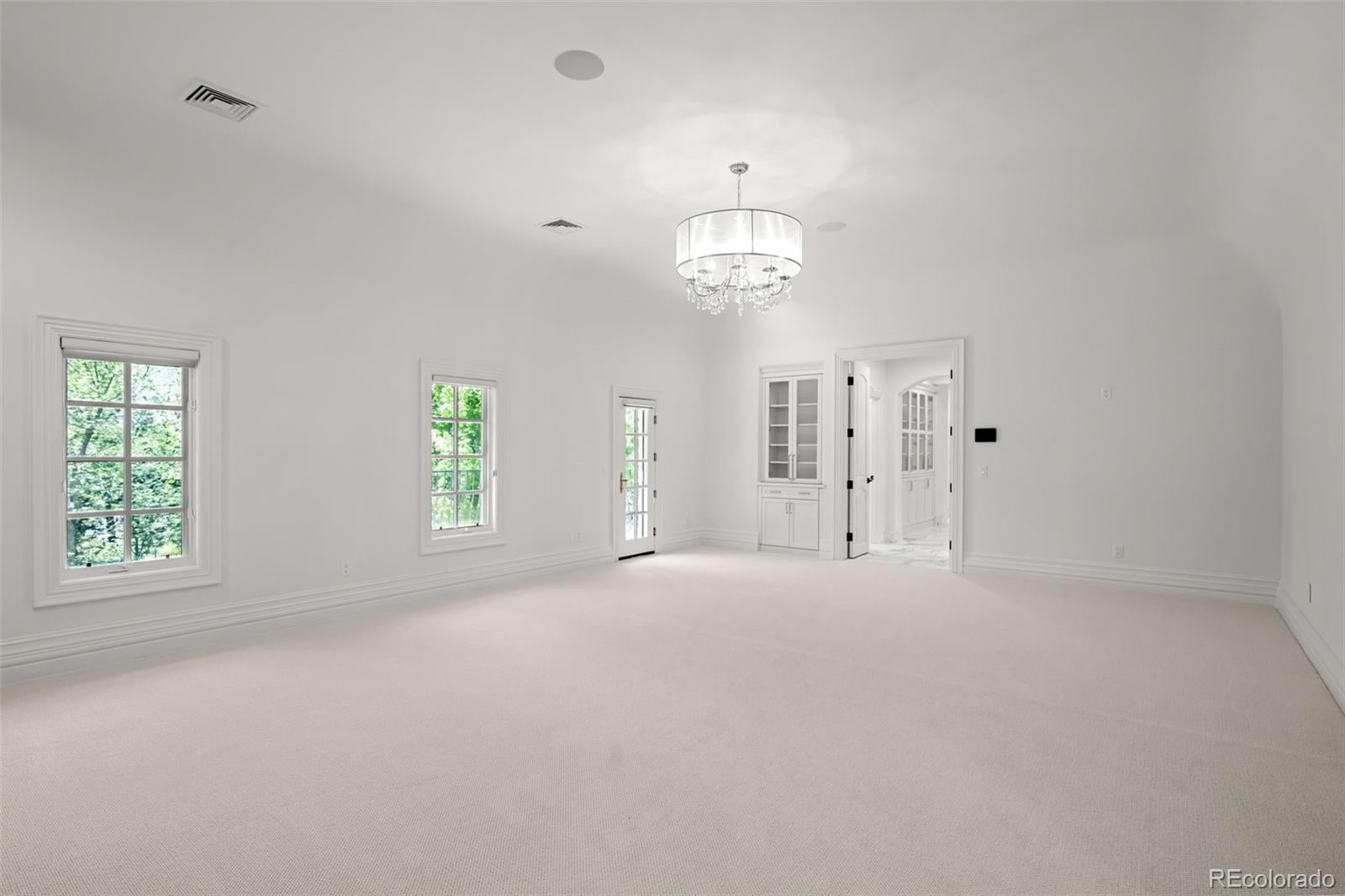 Cherry Hills Village, Colorado, 80113, United States, ,9 BathroomsBathrooms,Residential,Active,1820487