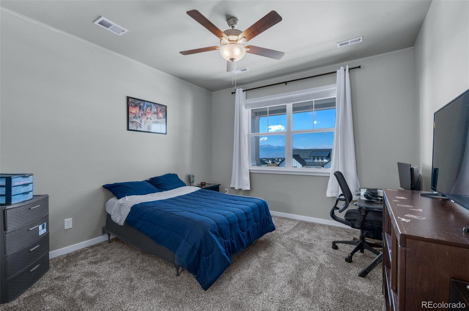 Colorado Springs, Colorado, 80908, United States, 7 Bedrooms Bedrooms, ,6 BathroomsBathrooms,Residential,Active,1969644