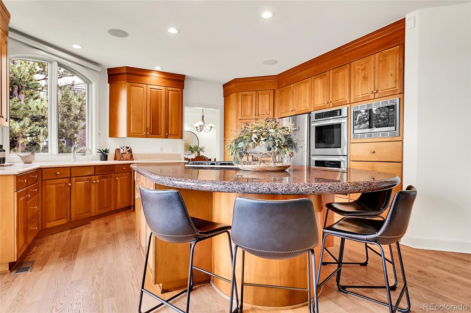 Lakewood, Colorado, 80227, United States, 4 Bedrooms Bedrooms, ,5 BathroomsBathrooms,Residential,Active,1831768