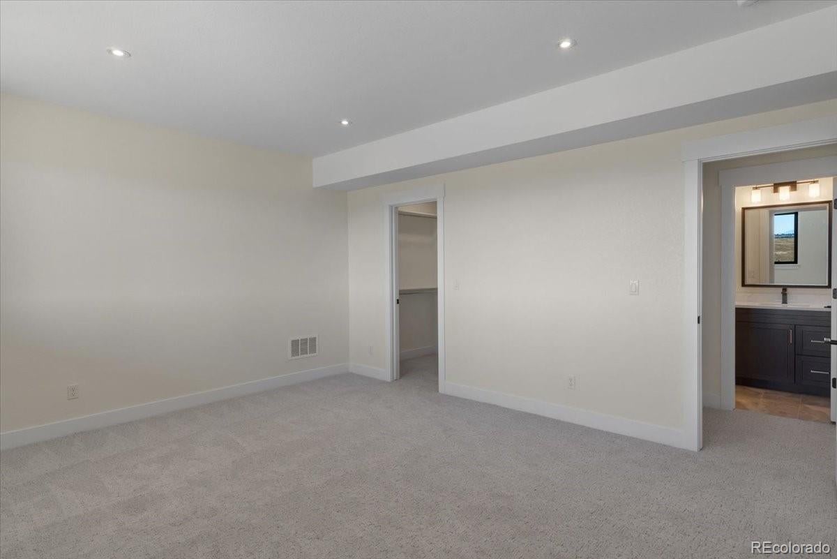 Parker, Colorado, 80138, United States, 4 Bedrooms Bedrooms, ,5 BathroomsBathrooms,Residential,Active,1968378