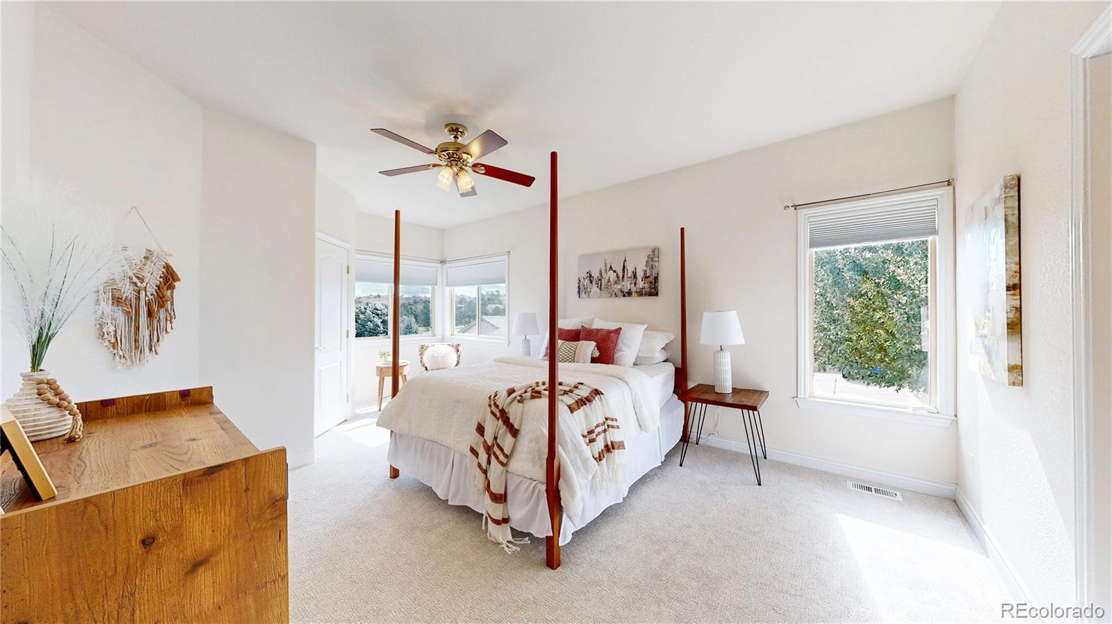 Littleton, Colorado, 80125, United States, 4 Bedrooms Bedrooms, ,4 BathroomsBathrooms,Residential,Active,1945079