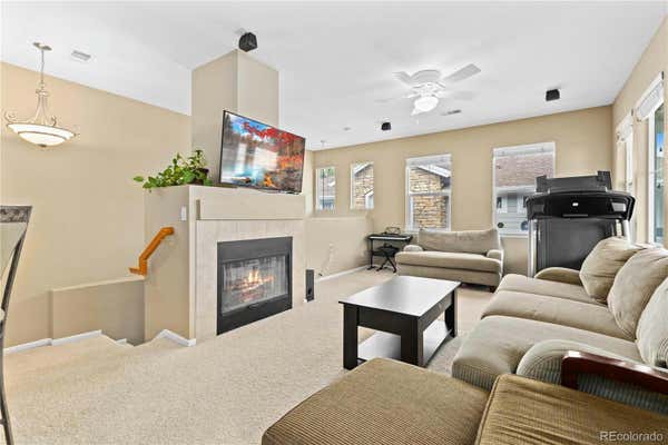 32 WHITEHAVEN CIR, HIGHLANDS RANCH, CO 80129 - Image 1