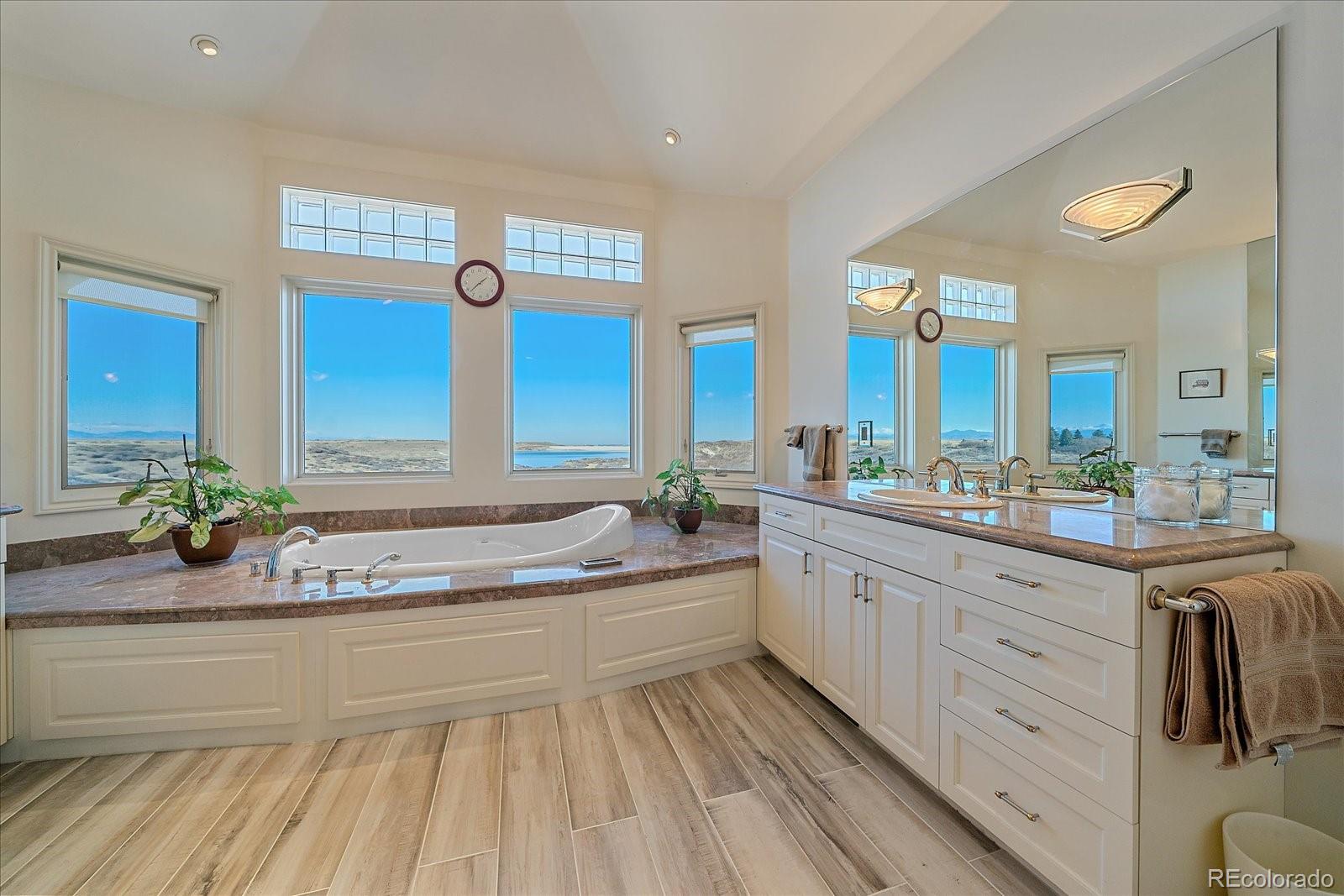 Castle Rock, Colorado, 80108, United States, 4 Bedrooms Bedrooms, ,5 BathroomsBathrooms,Residential,Active,2007012