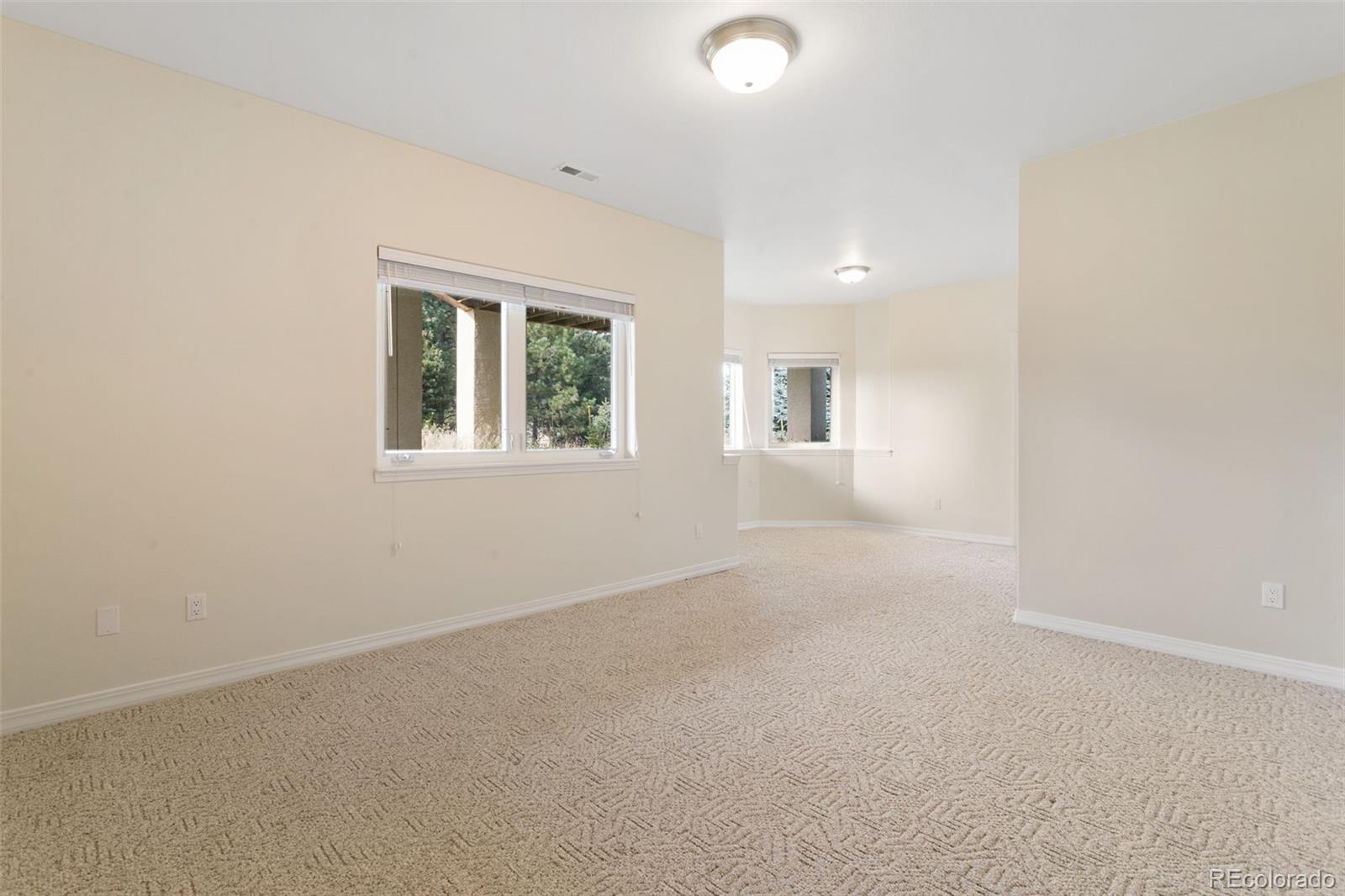 Monument, Colorado, 80132, United States, 4 Bedrooms Bedrooms, ,4 BathroomsBathrooms,Residential,Active,1954029