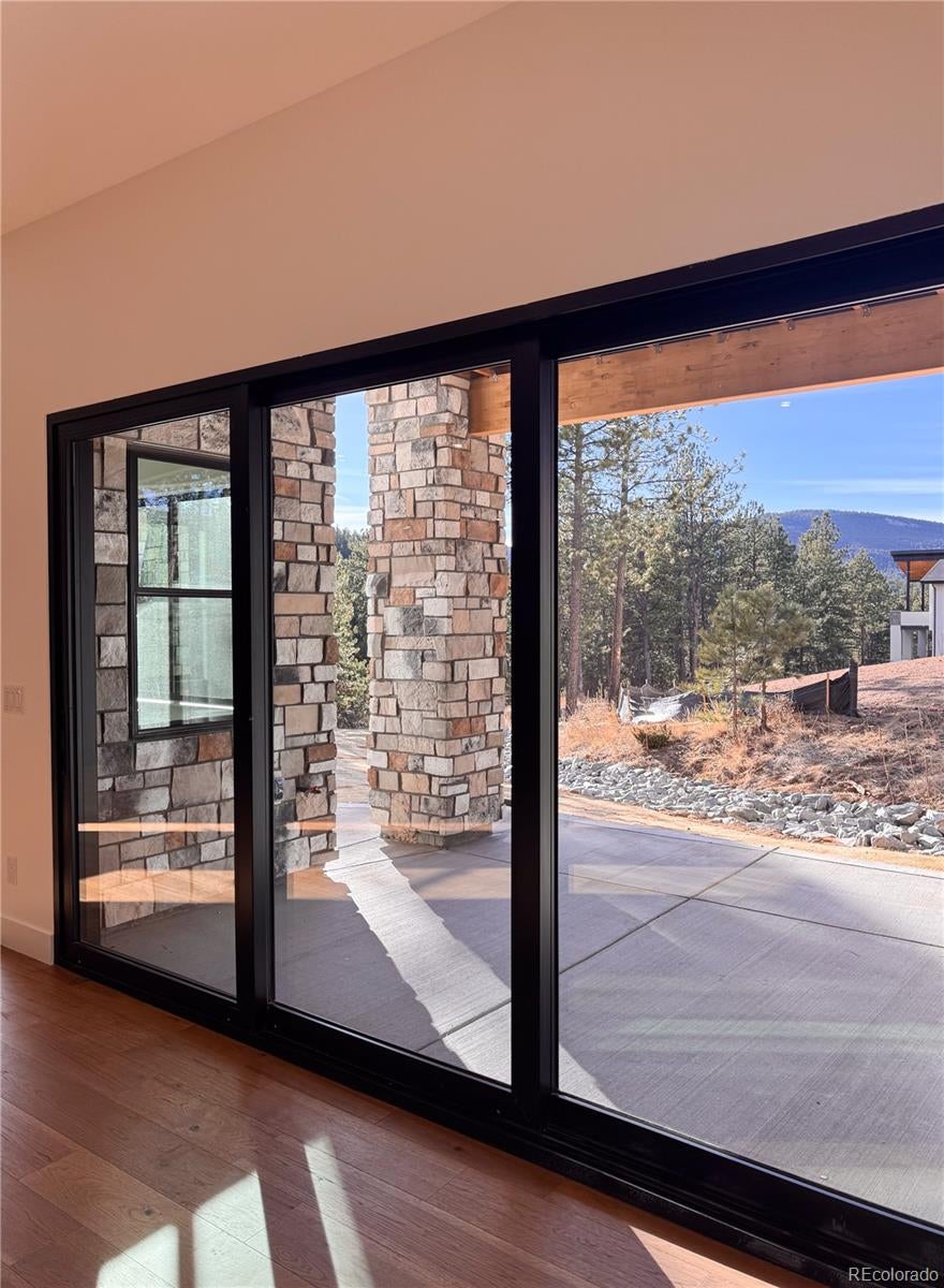 Evergreen, Colorado, 80439, United States, 5 Bedrooms Bedrooms, ,6 BathroomsBathrooms,Residential,Active,2008684