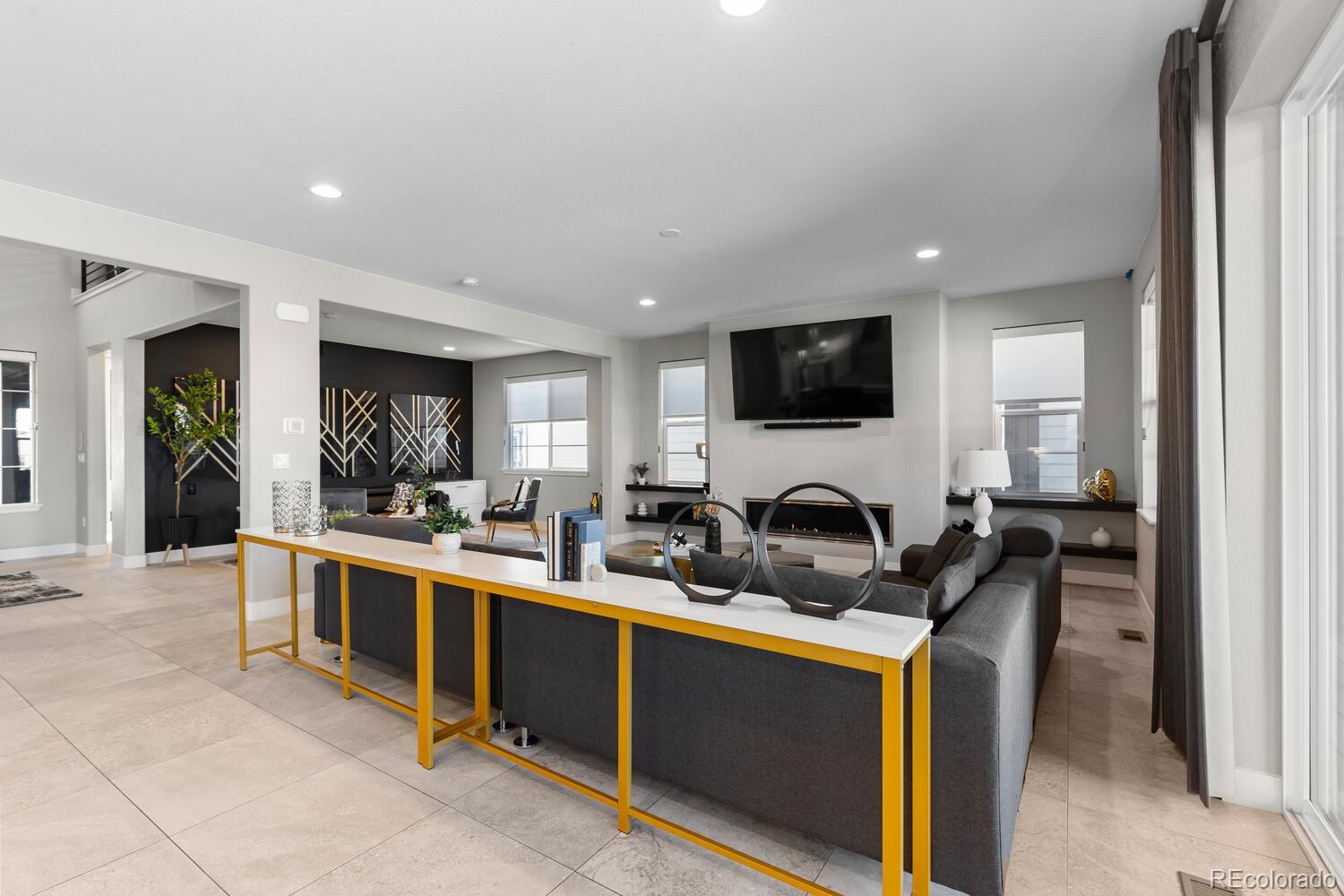 Castle Pines, Colorado, 80108, United States, 5 Bedrooms Bedrooms, ,6 BathroomsBathrooms,Residential,Active,1965853