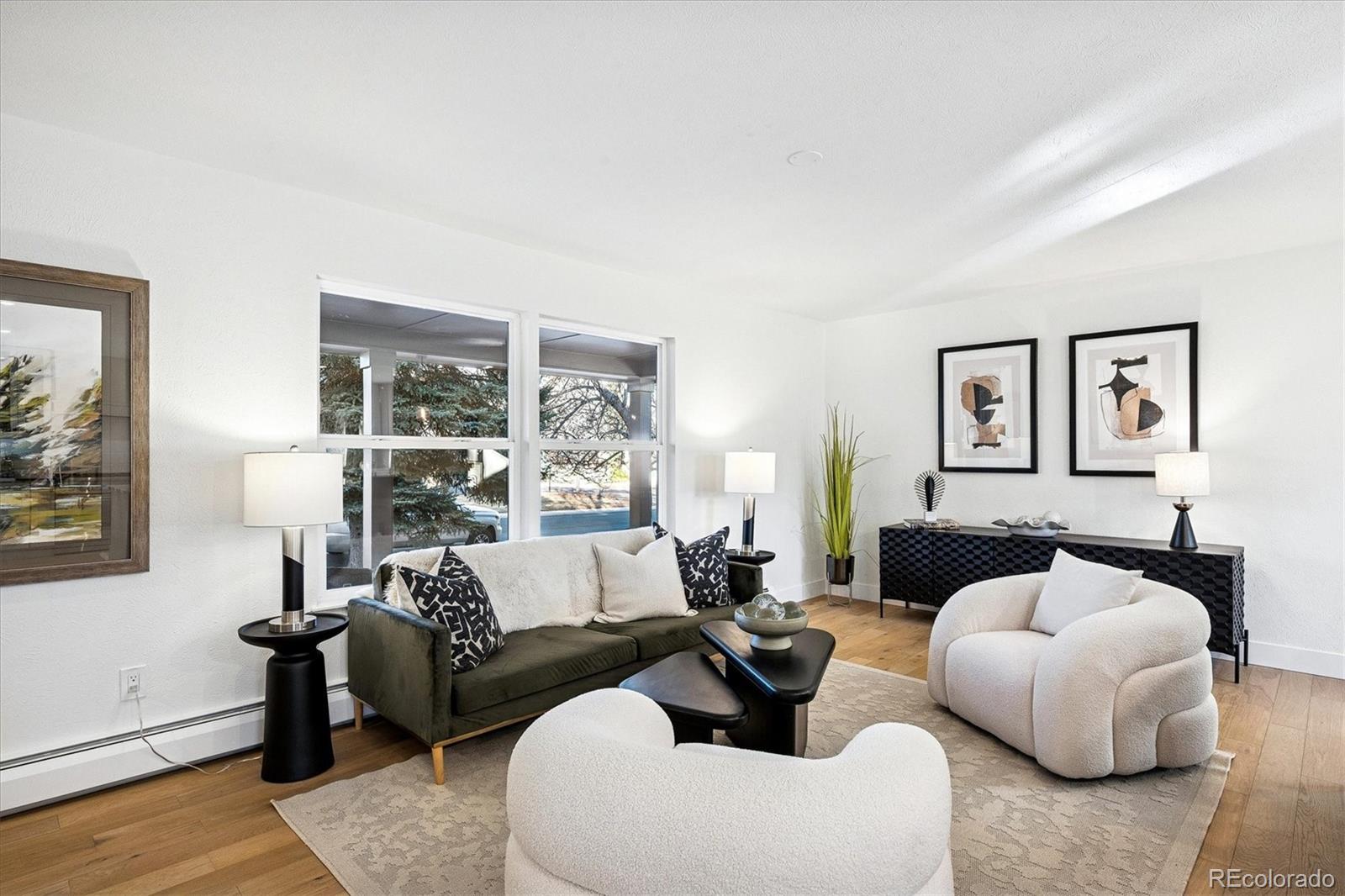 Denver, Colorado, 80237, United States, 5 Bedrooms Bedrooms, ,4 BathroomsBathrooms,Residential,Active,2008256