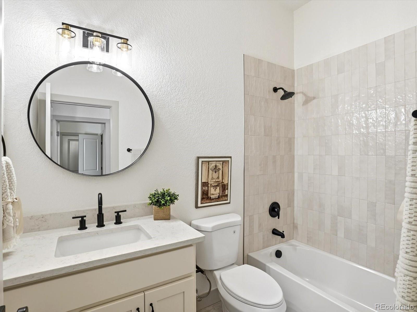 Highlands Ranch, Colorado, 80126, United States, 4 Bedrooms Bedrooms, ,3 BathroomsBathrooms,Residential,Active,2007002